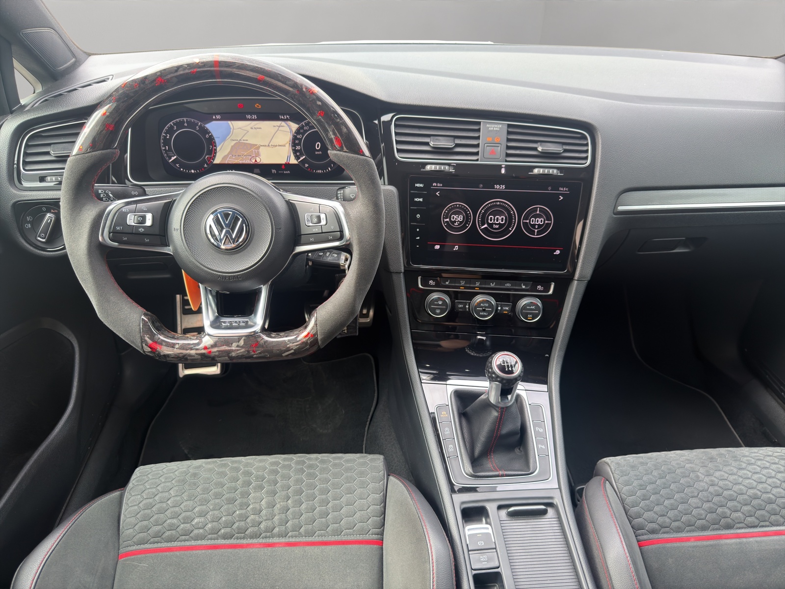 VW Golf 2.0 TSI GTI Performance-image-9