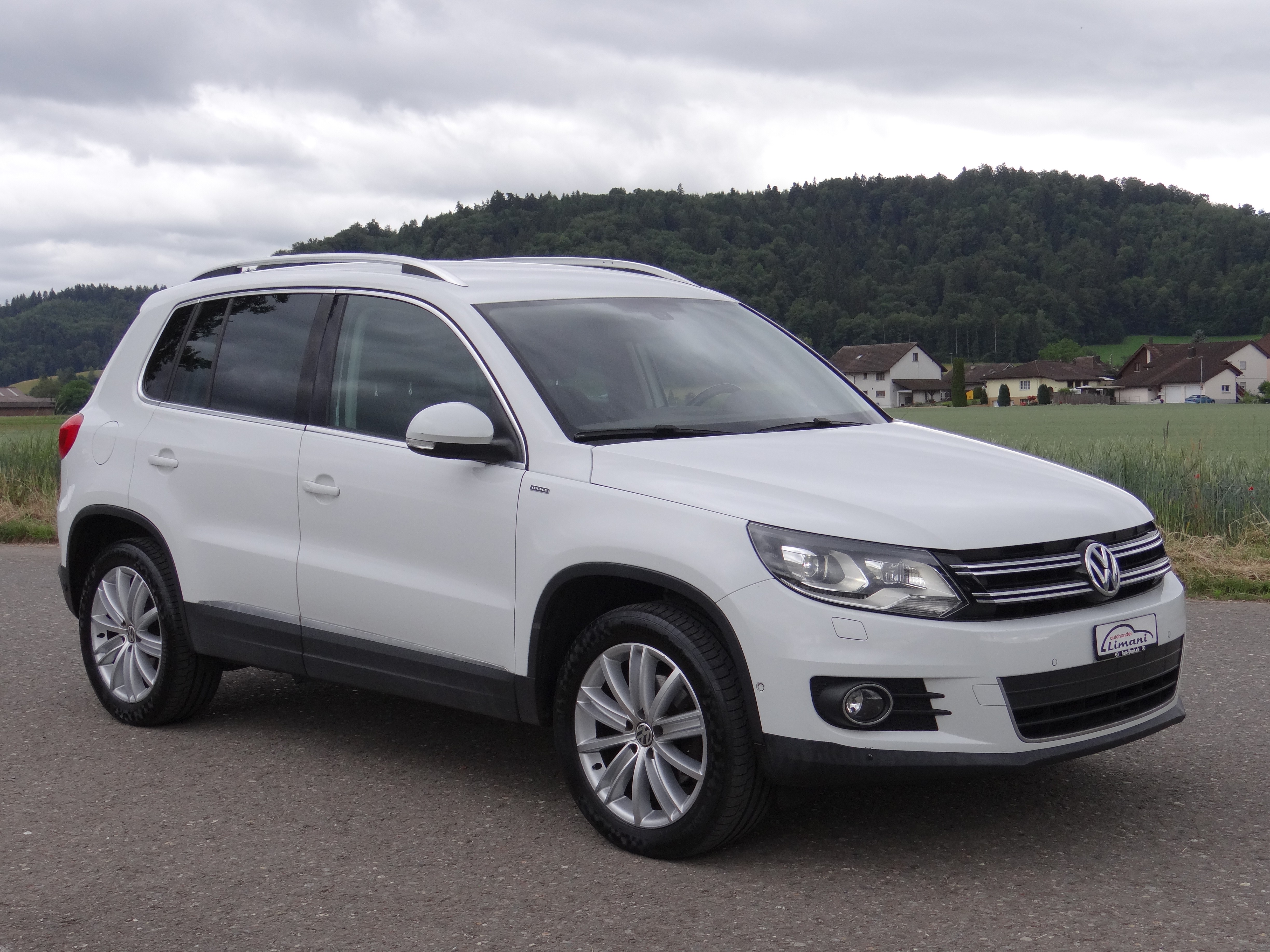 VW Tiguan 2.0 TDI Lounge 4Motion DSG — slika 3