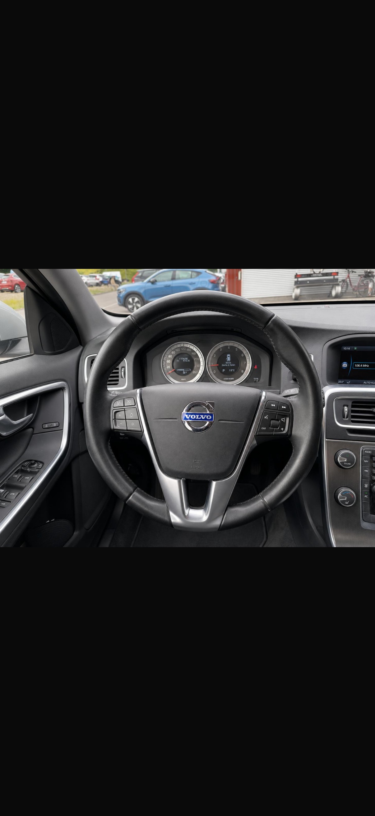 VOLVO V60 T5 Powershift-image-9