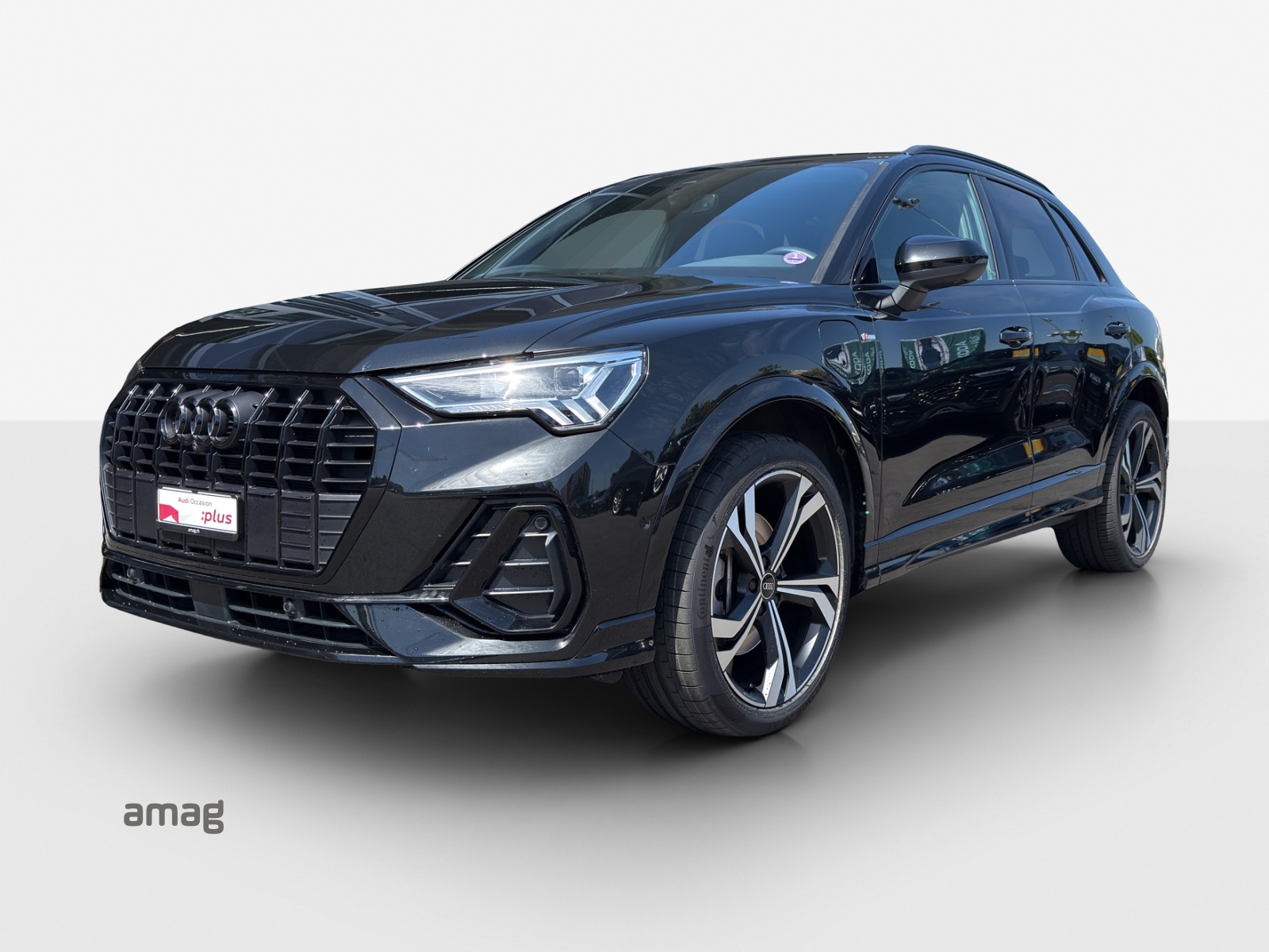 AUDI Q3 45 TFSI e S line Attraction S-tronic-image-0
