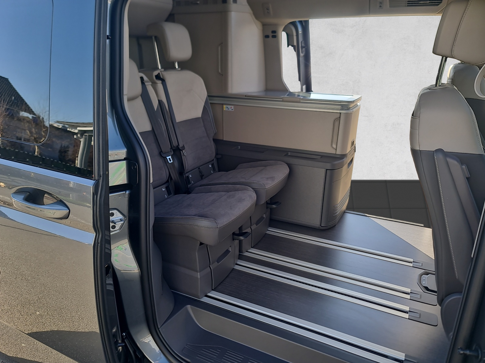 VW California eHybrid Ocean 4Motion-image-10