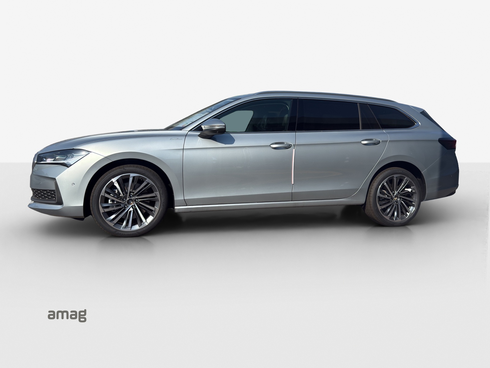 SKODA Superb Combi 2.0 TDi L&K 4x4 DSG-showroom-element-1