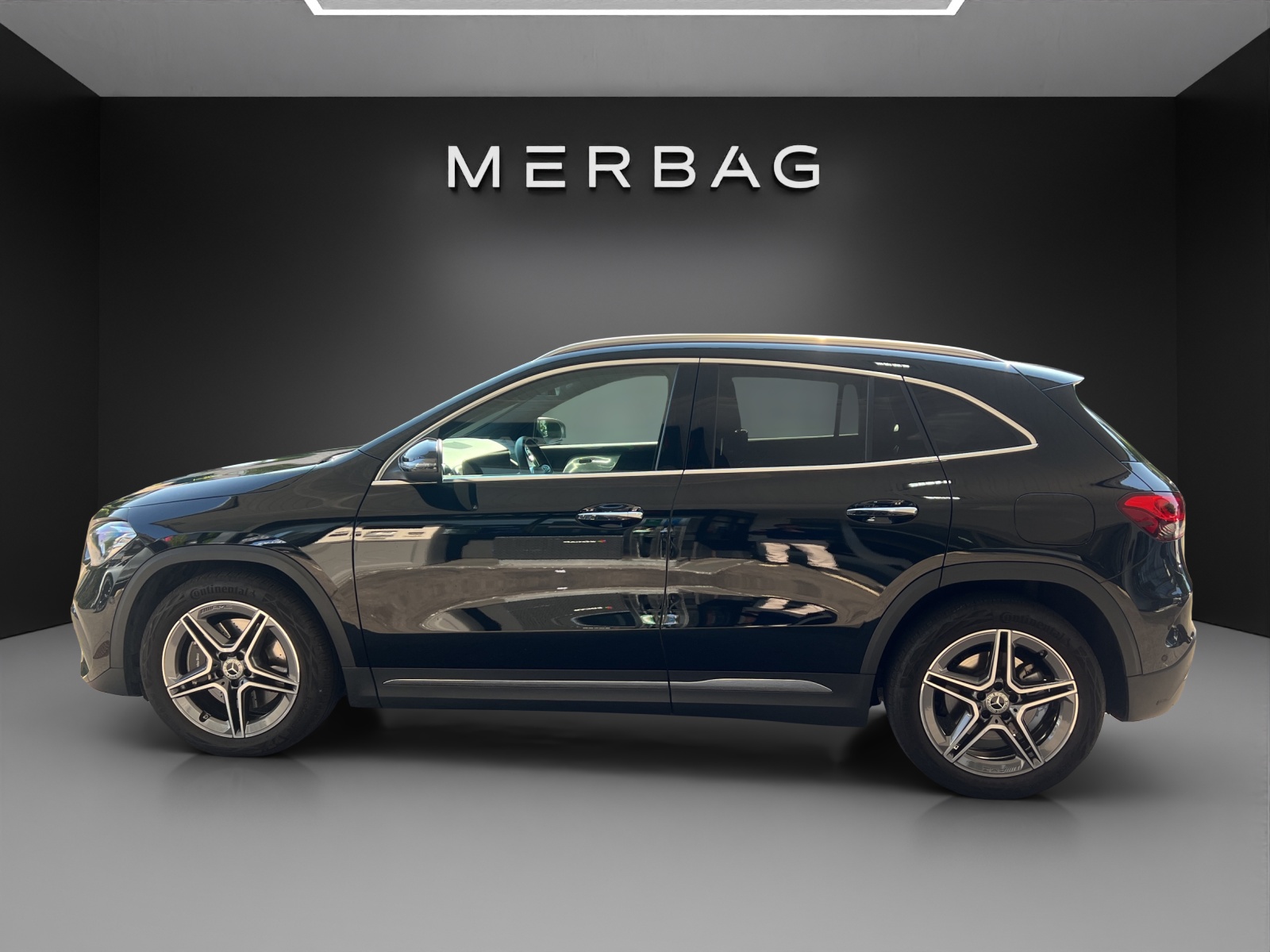 MERCEDES-BENZ GLA 250 4Matic AMG Line 8G-DCT-image-5