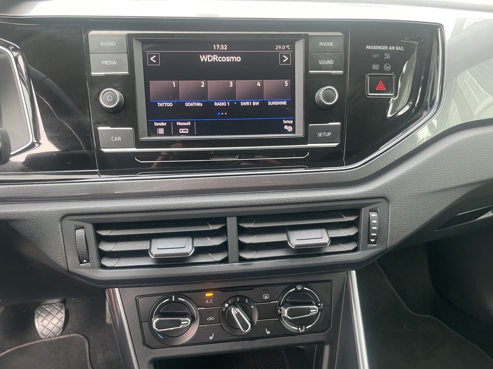 VW Polo 1.6 TDI Highline-image-10