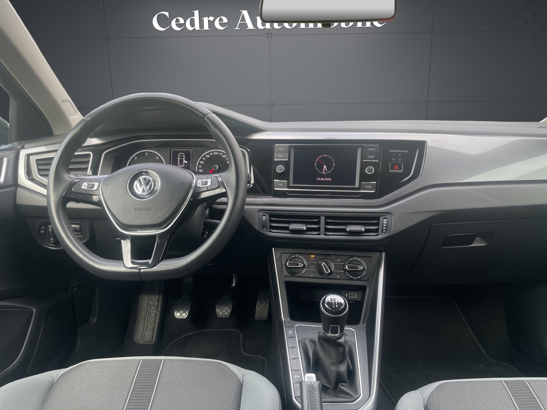 VW Polo 1.6 TDI Highline-image-9