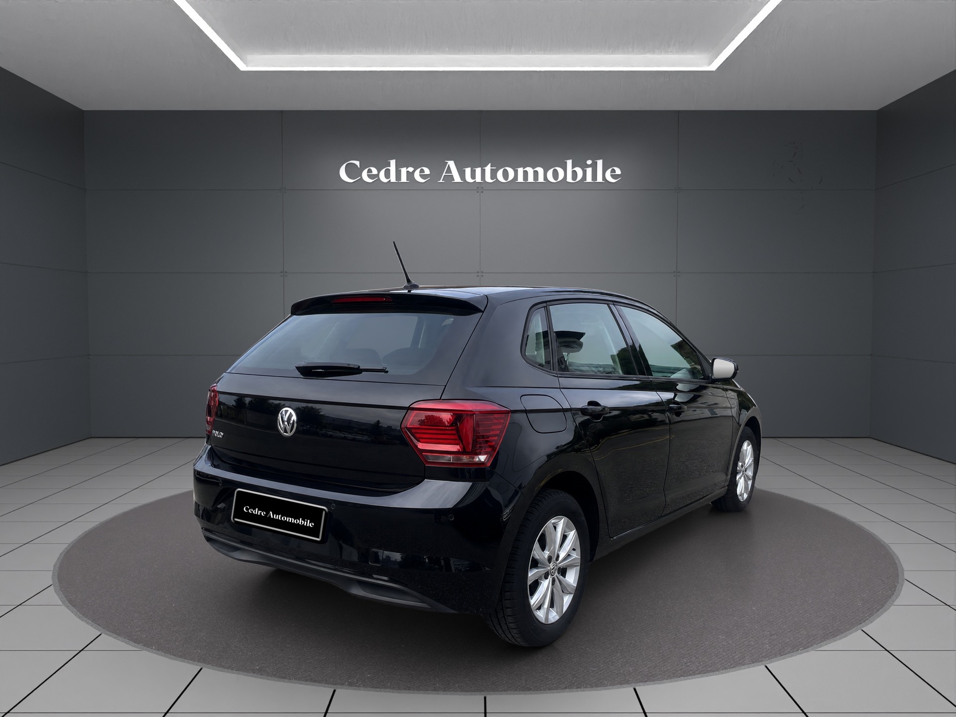 VW Polo 1.6 TDI Highline-image-4