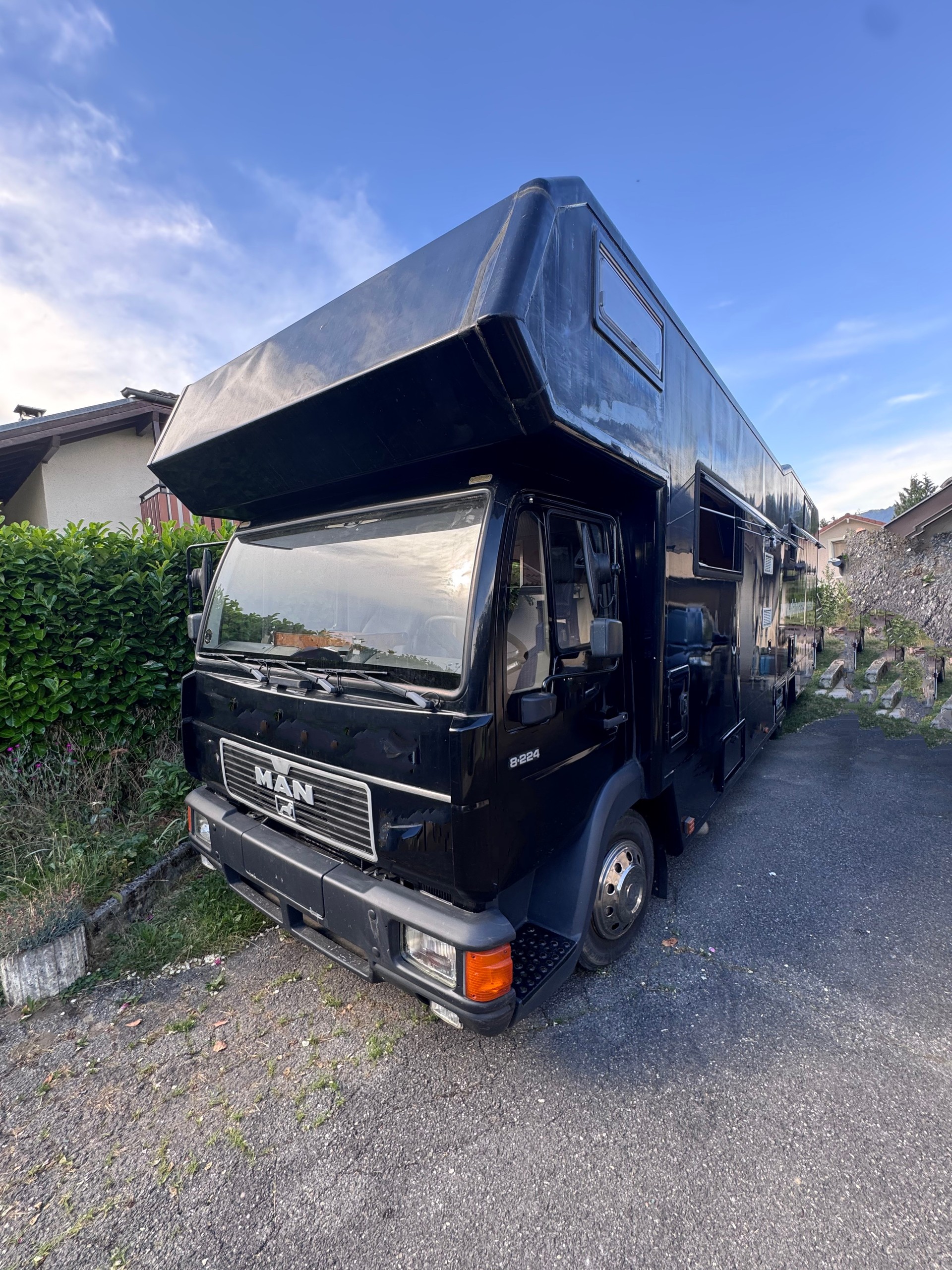 MAN L2000 8.224 LLC-image-0