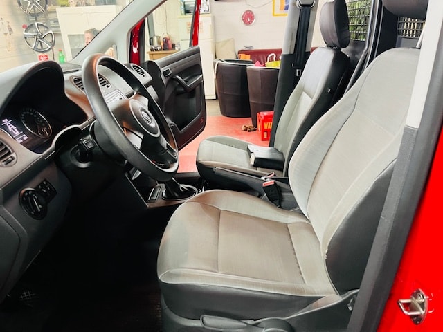 VW Caddy 2.0 EcoFuel-image-10