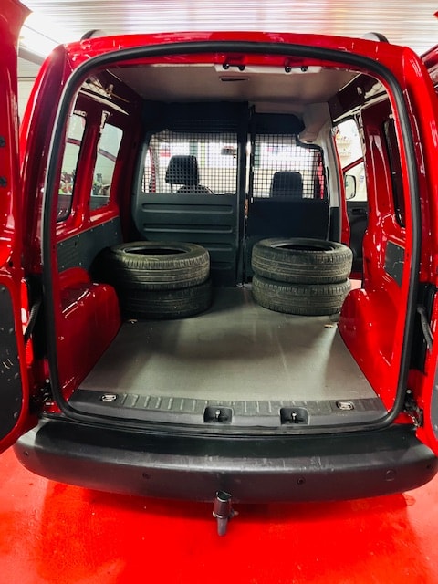 VW Caddy 2.0 EcoFuel-image-13