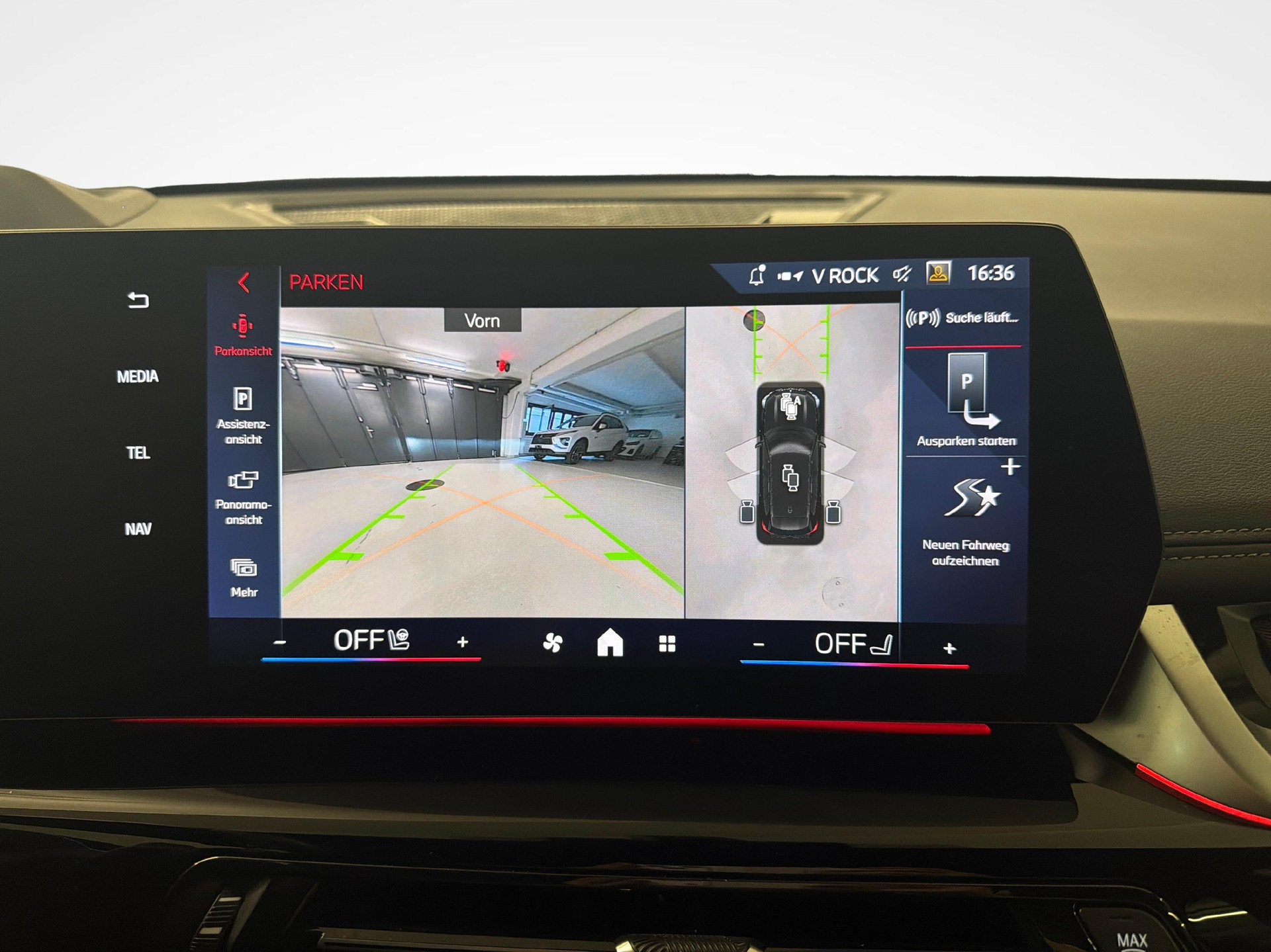 BMW X1 25e xDrive paddles-image-16