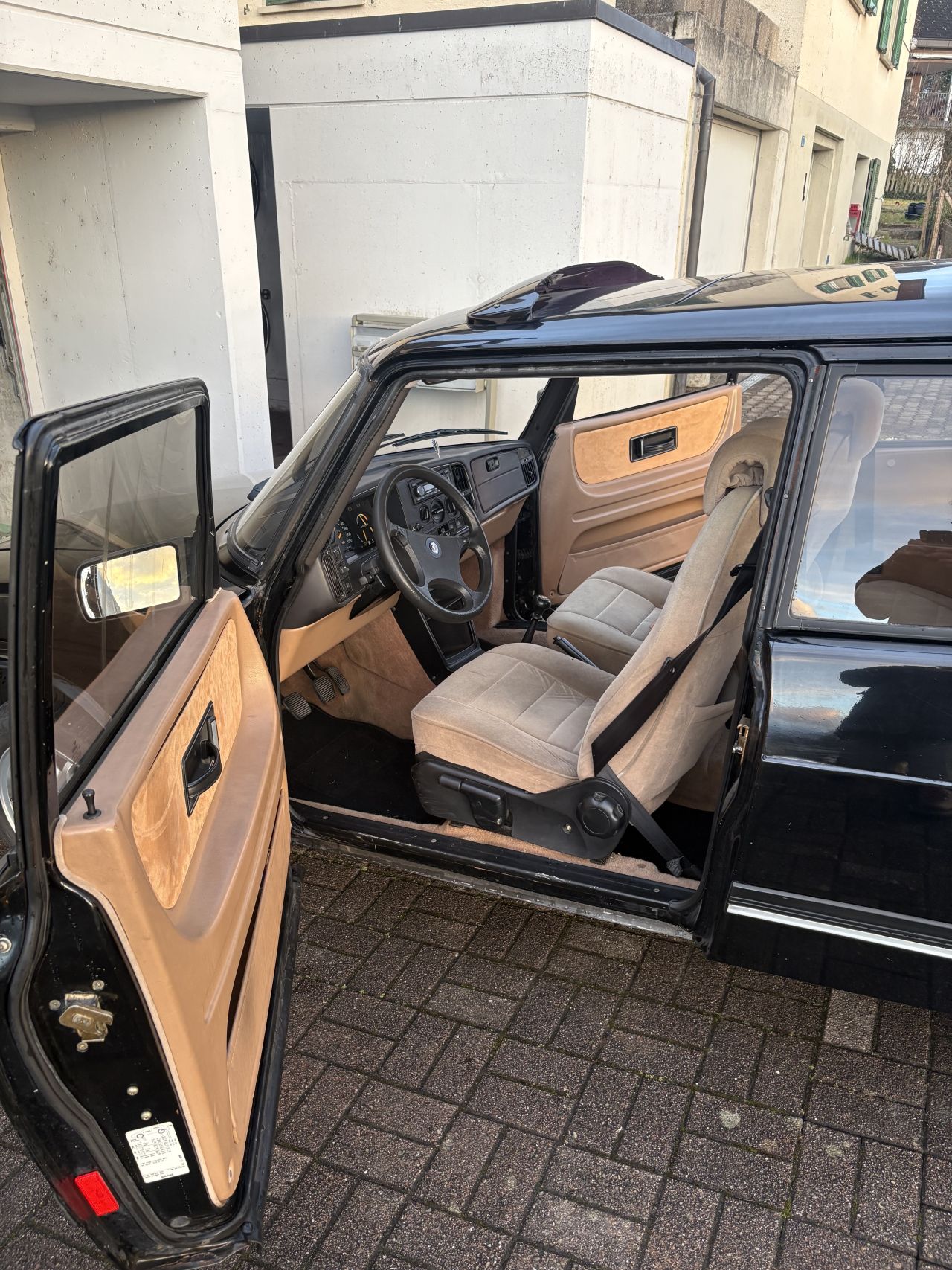 SAAB 2.0-16 Turbo S-image-3