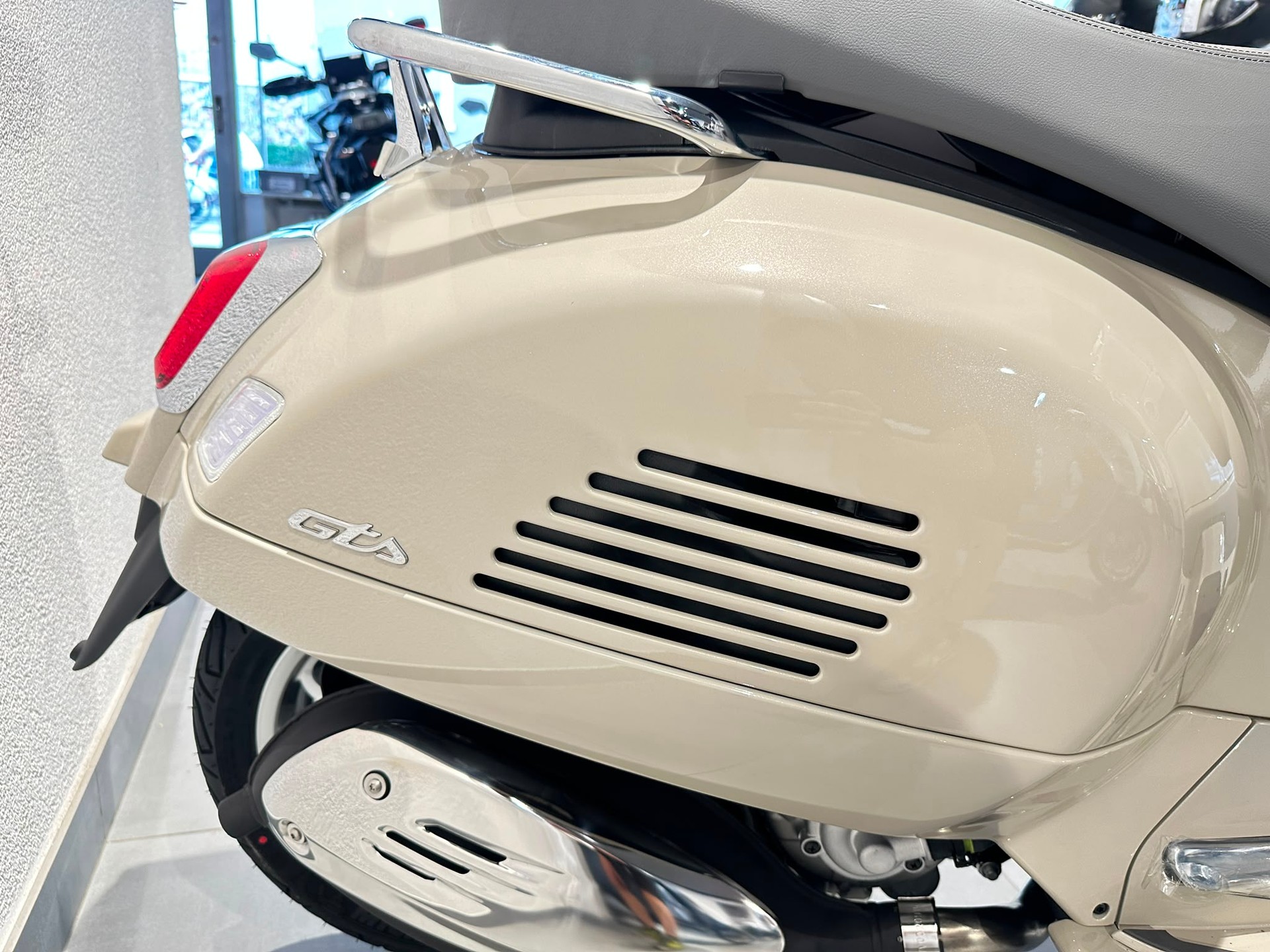 PIAGGIO Vespa GTS 310 | Neu | Roller | Garantie-image-13
