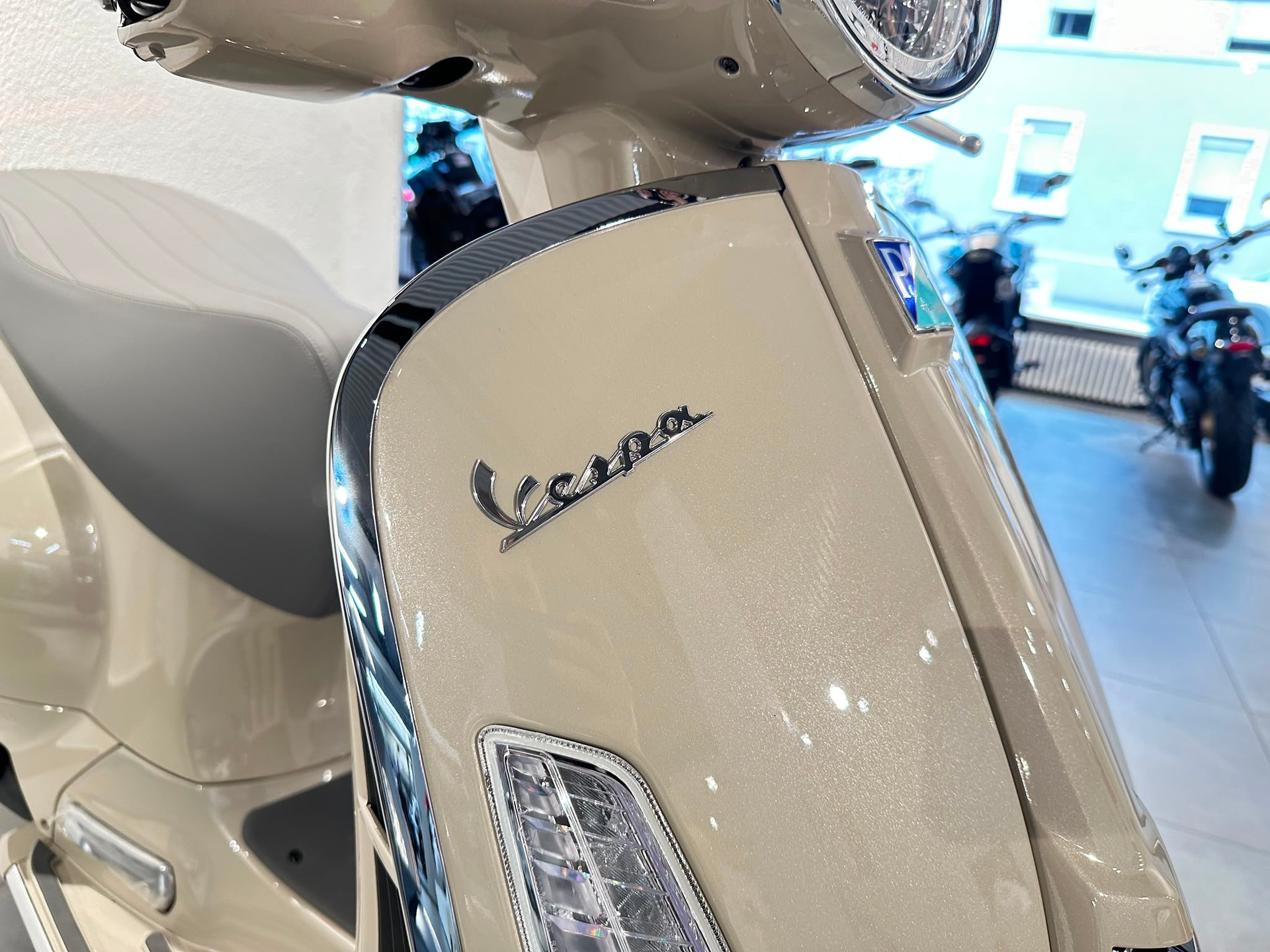 PIAGGIO Vespa GTS 310 | Neu | Roller | Garantie-image-10