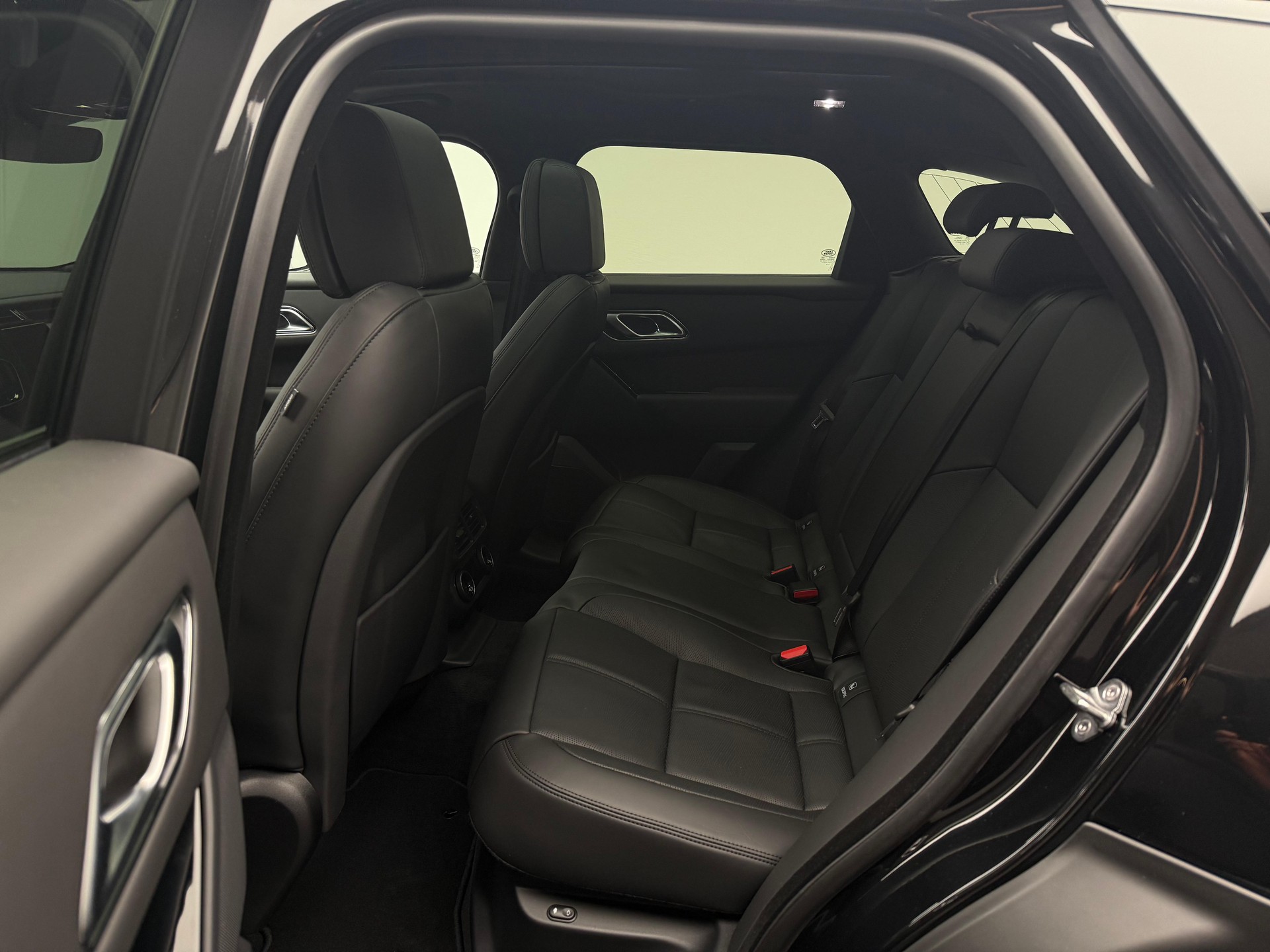 LAND ROVER Range Rover Velar 3.0 I6 Autobiography-image-7
