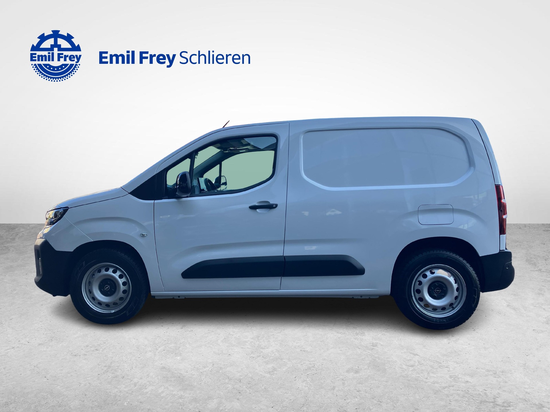 OPEL Combo-e Cargo 2.4 t Electric-showroom-element-1