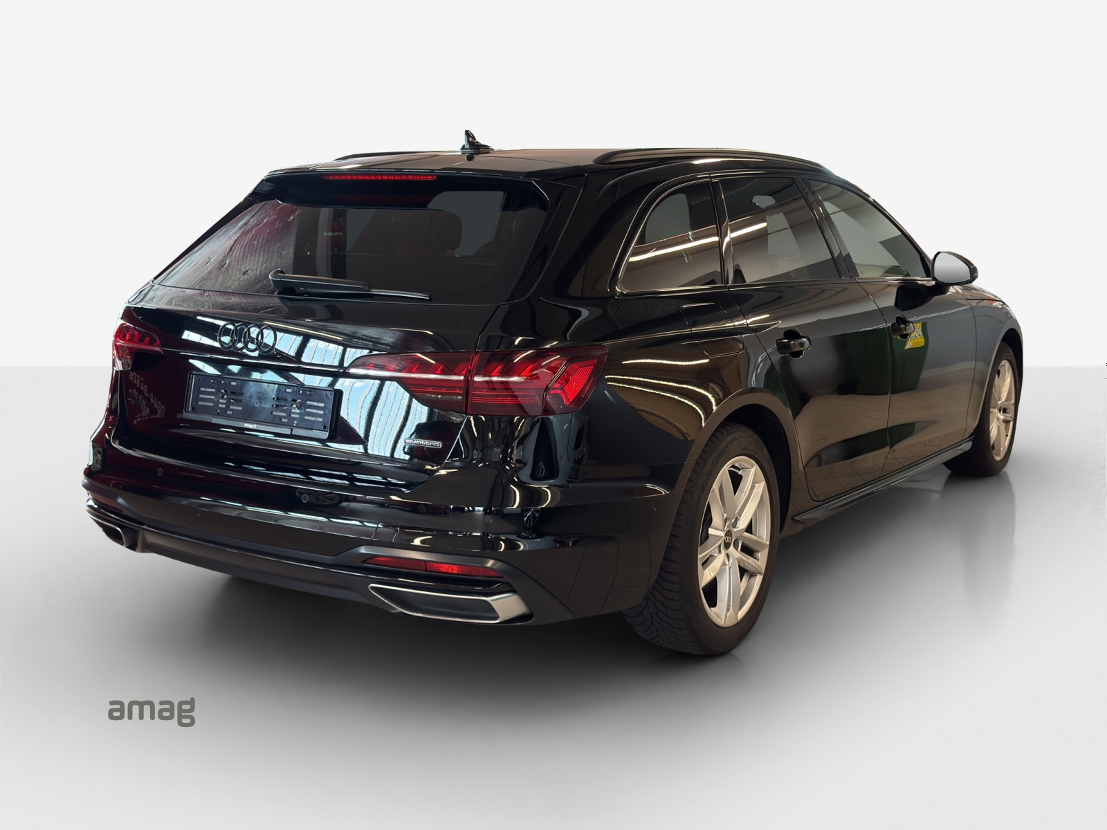 AUDI A4 Avant 40 TDI advanced Attraction quattro S-tronic-image-4