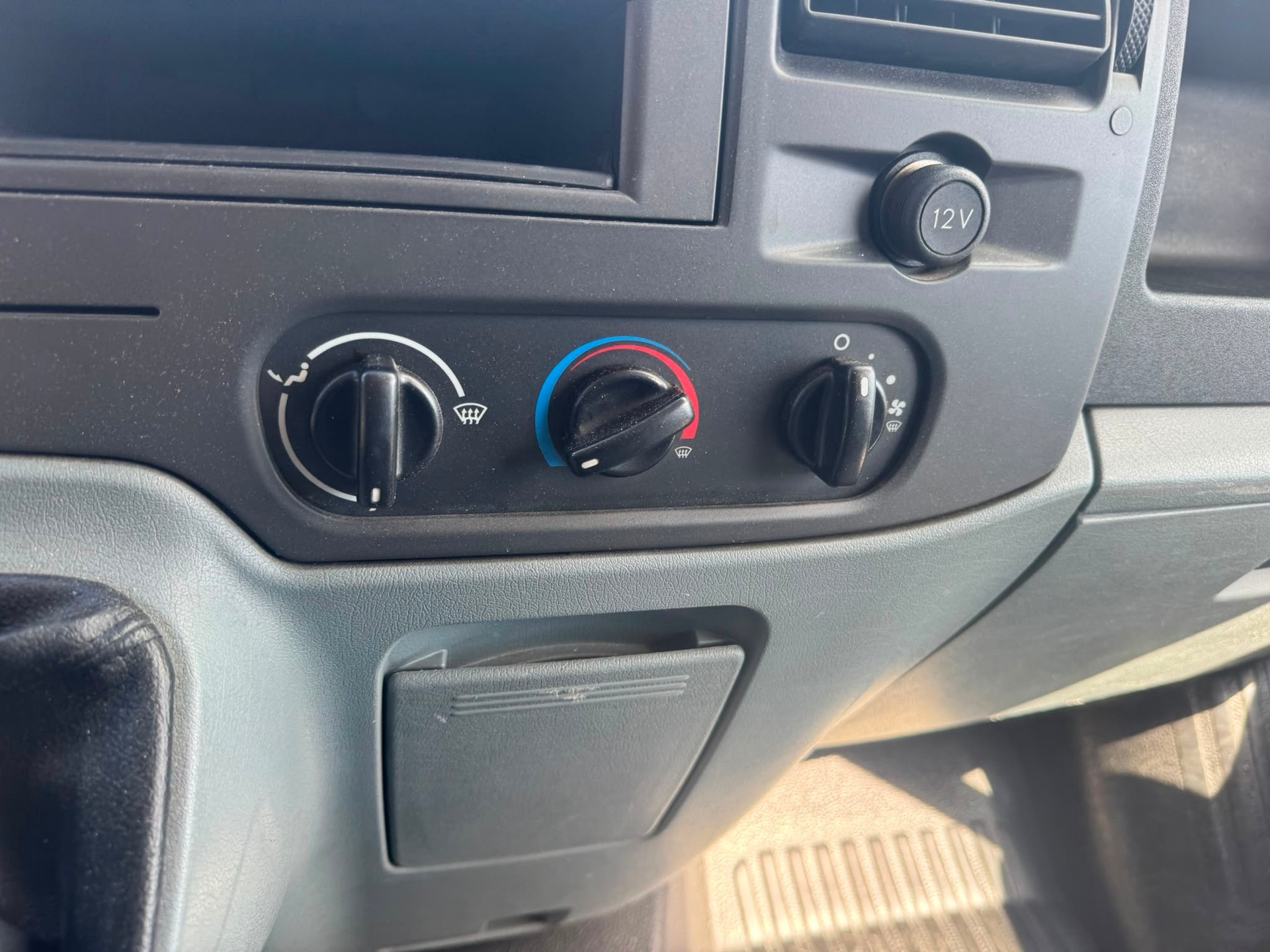 FORD Transit 2.2 TDCi 260 S Trend Kühlkasten-image-6