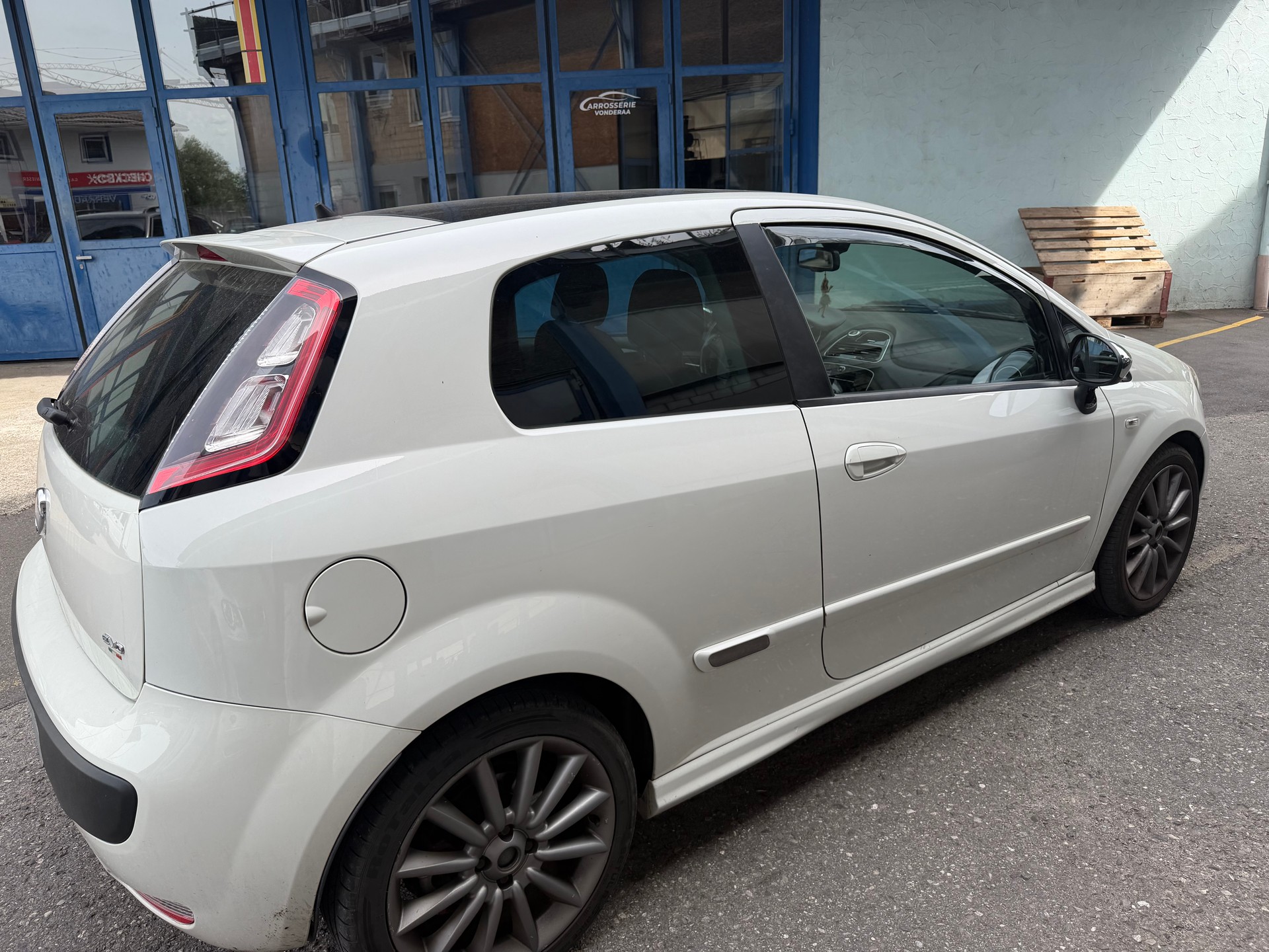 FIAT Punto Evo 1.4 16V Turbo Sport-image-8