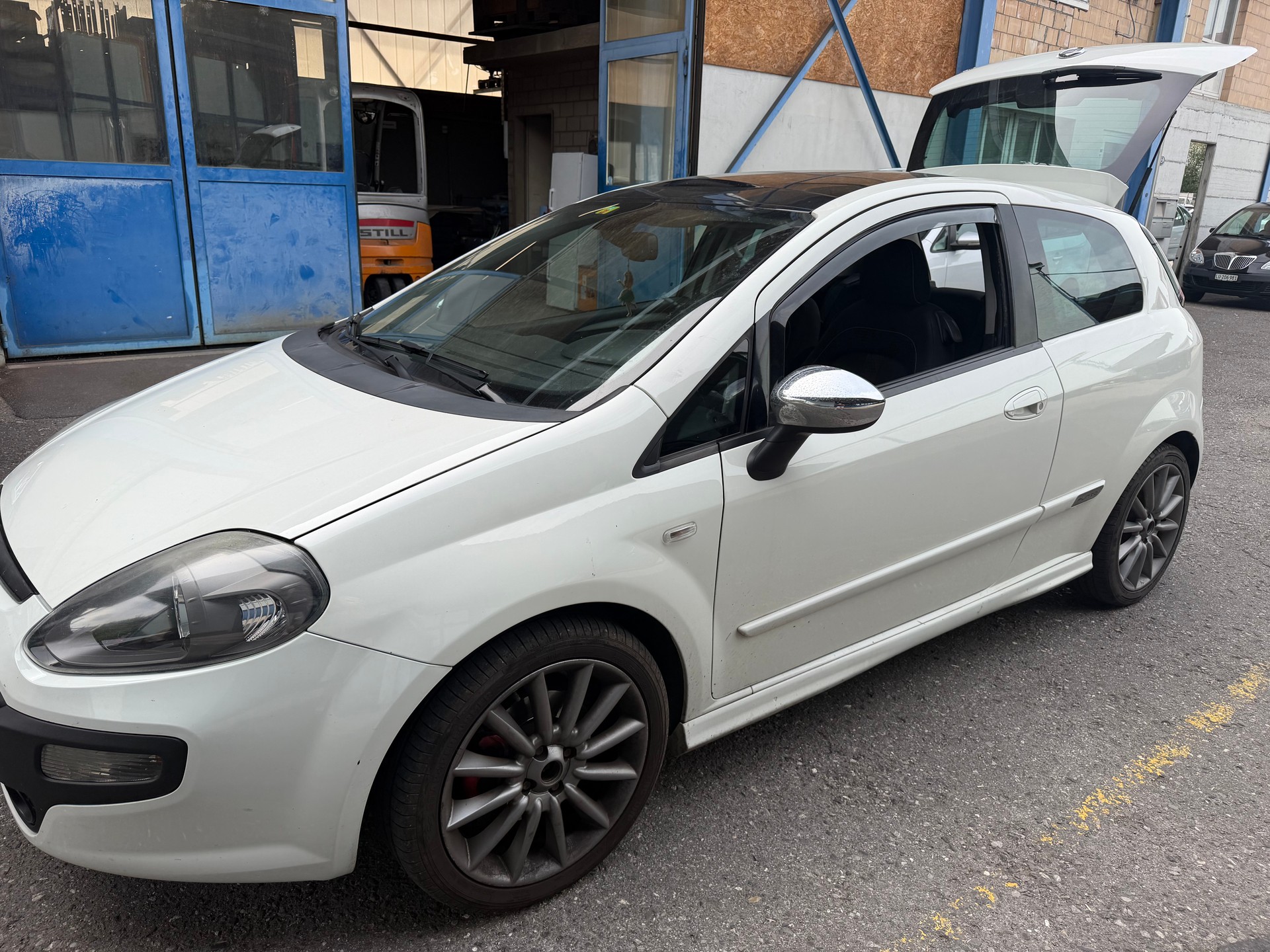 FIAT Punto Evo 1.4 16V Turbo Sport-image-0