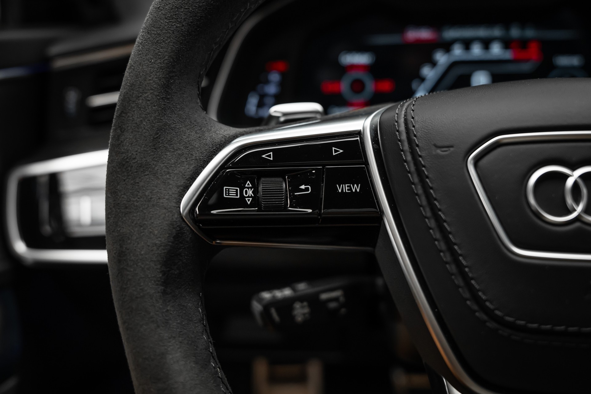 AUDI * RS6 AVANT * INDIVIDUALLACKIERUNG PORSCHE KREIDE * V-MAX 305 KM/H * LEASING AB 754.- *-image-26