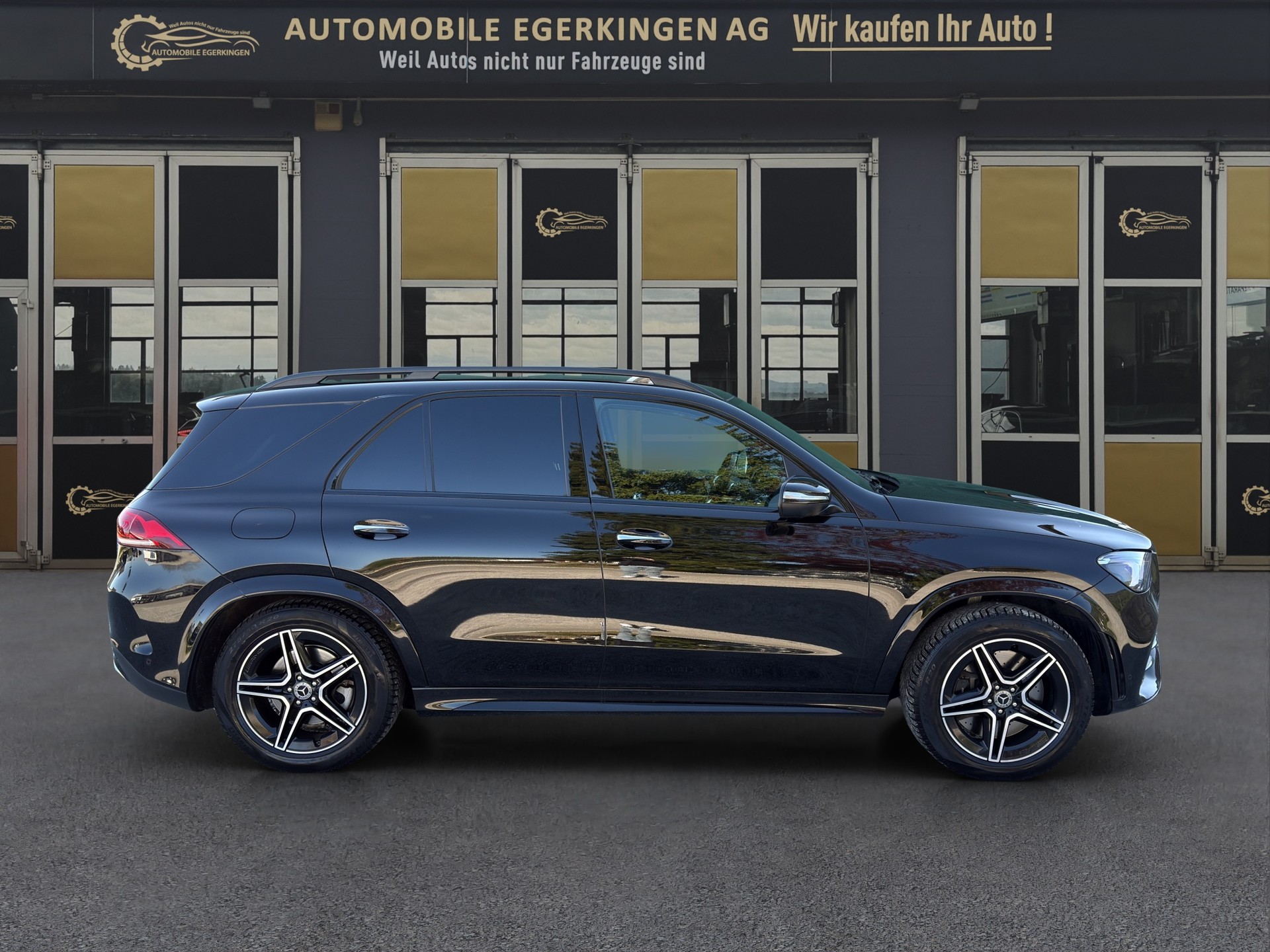MERCEDES-BENZ GLE 350 de AMG Line 4matic-image-3