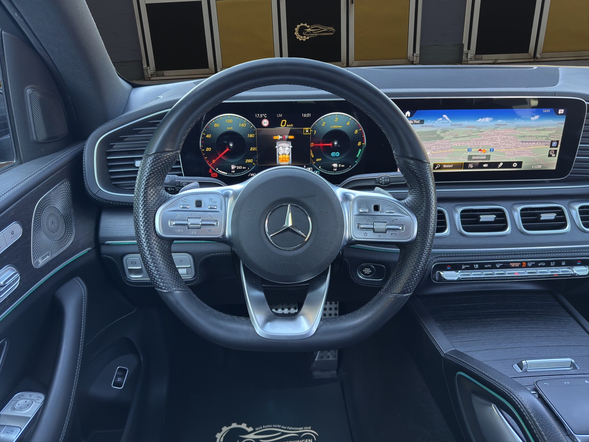 MERCEDES-BENZ GLE 350 de AMG Line 4matic-image-12