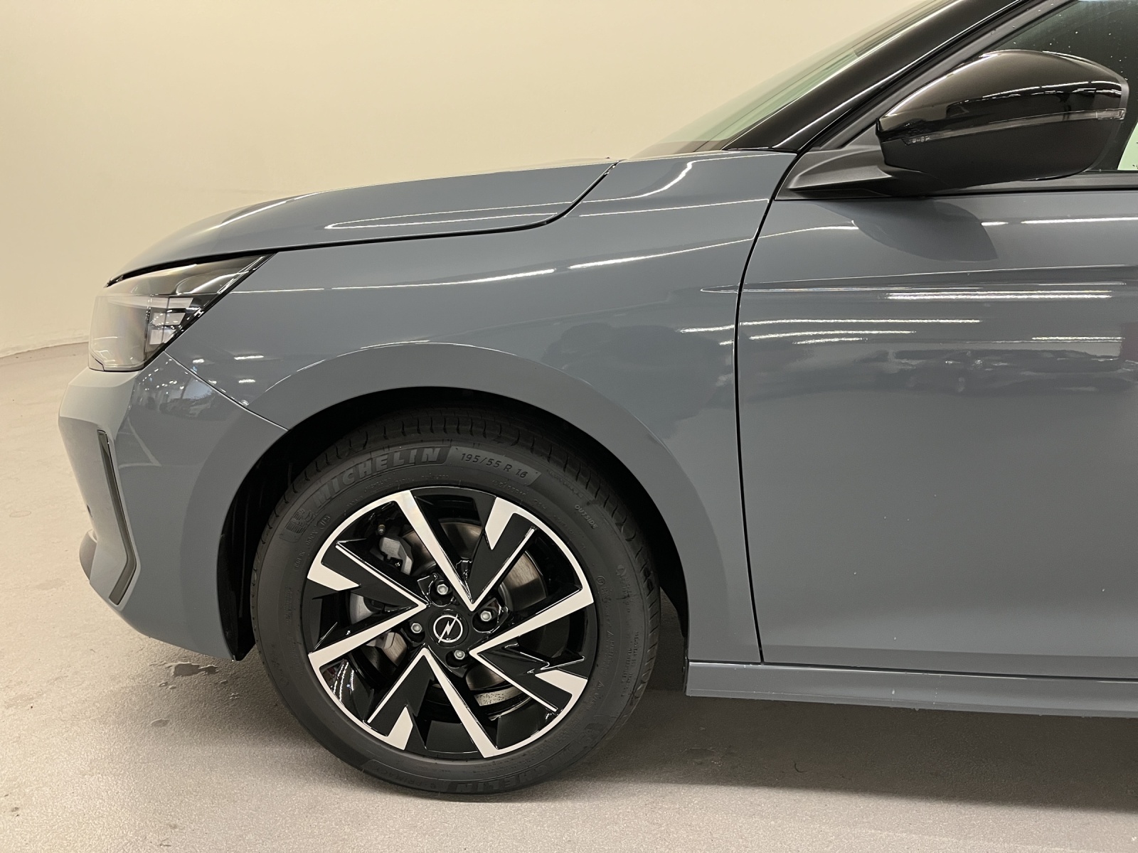 OPEL Corsa 1.2 T Hybrid Viva-image-15