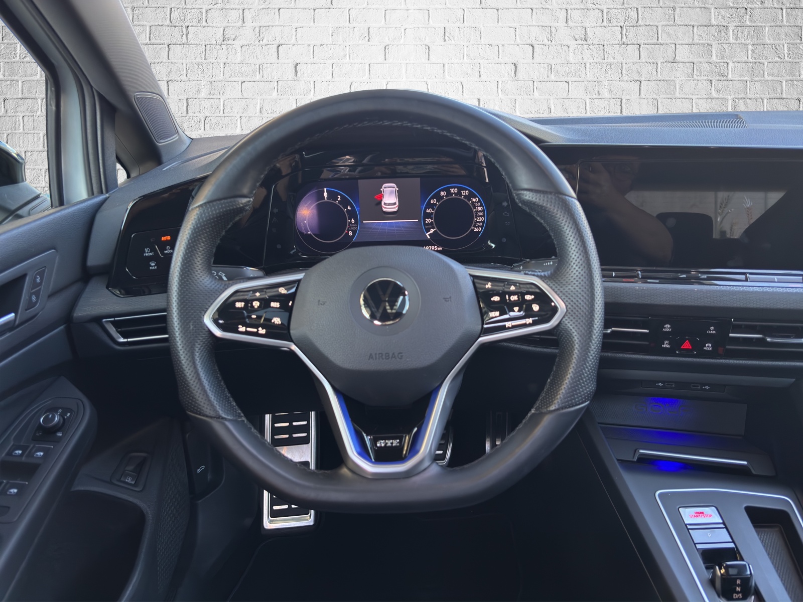 VW Golf 1.4 TSI PHEV GTE-image-11
