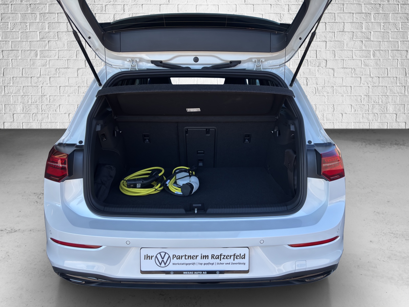 VW Golf 1.4 TSI PHEV GTE-image-17