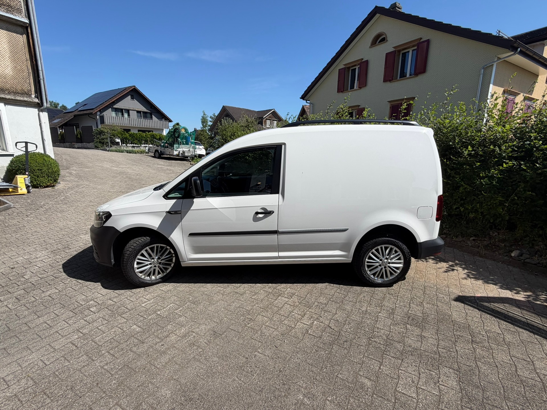 VW 2.0 TDI 150 BMT DSG 4motion-image-3