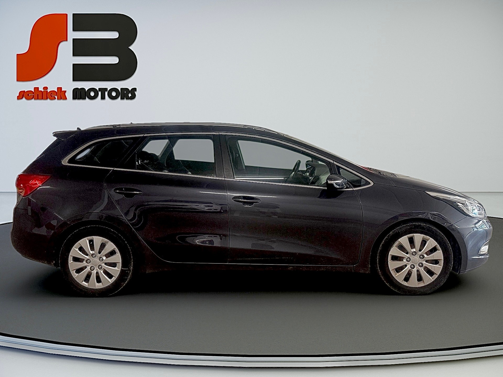 KIA Cee'd Sportswagon 1.6 CRDi Trend-image-3