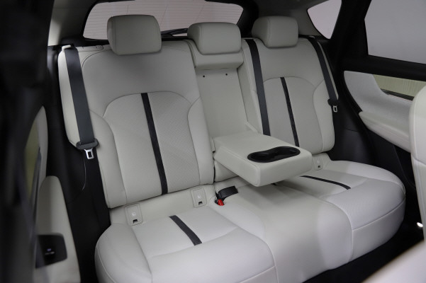 MAZDA CX-60 e-Sky. 327 Tak. AWD-image-10
