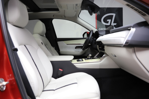 MAZDA CX-60 e-Sky. 327 Tak. AWD-image-8