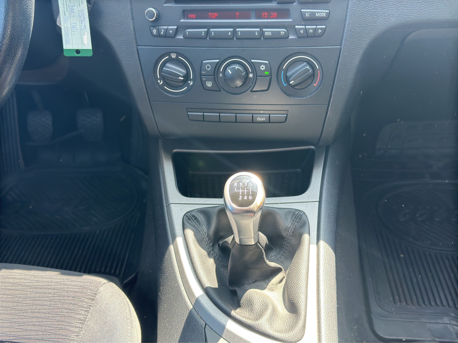 BMW 116i-image-13