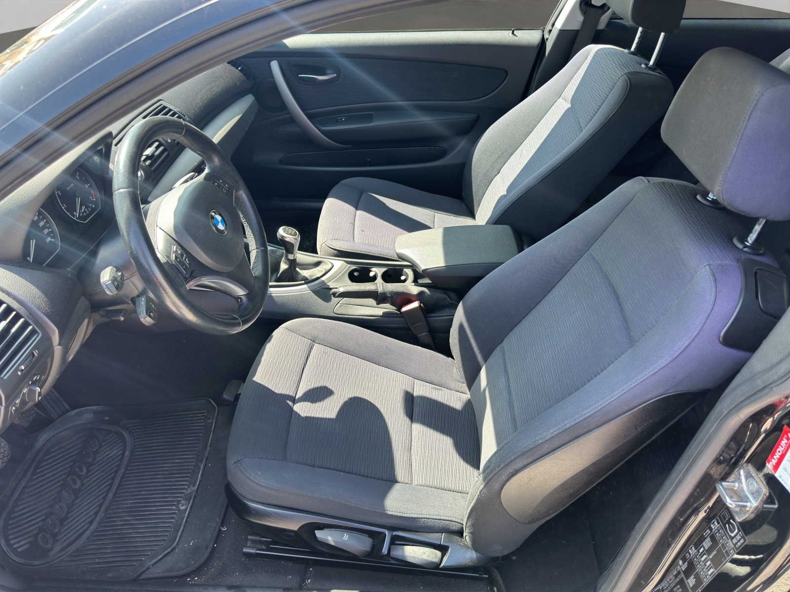BMW 116i-image-8