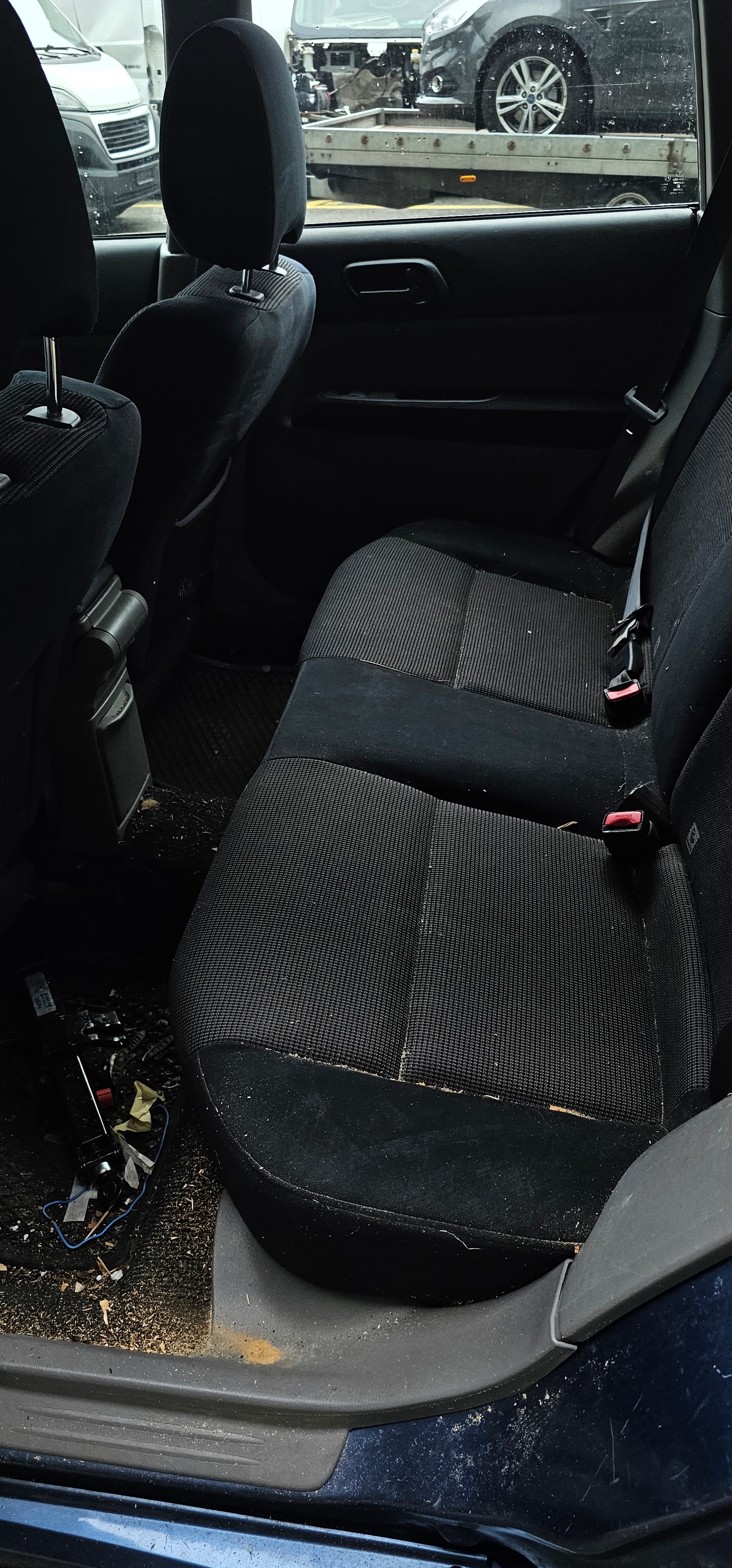 SUBARU Forester 2.0X (Swiss)-image-5