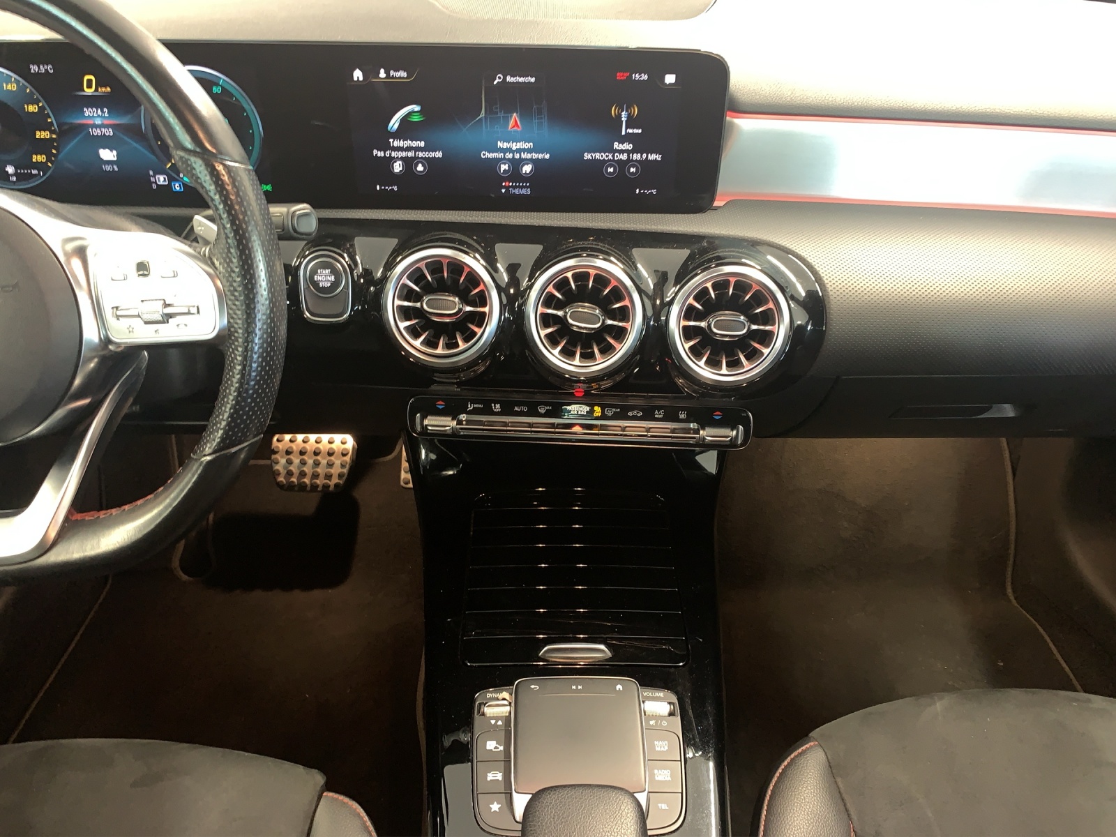 MERCEDES-BENZ A 250 e 8G-DCT-image-9