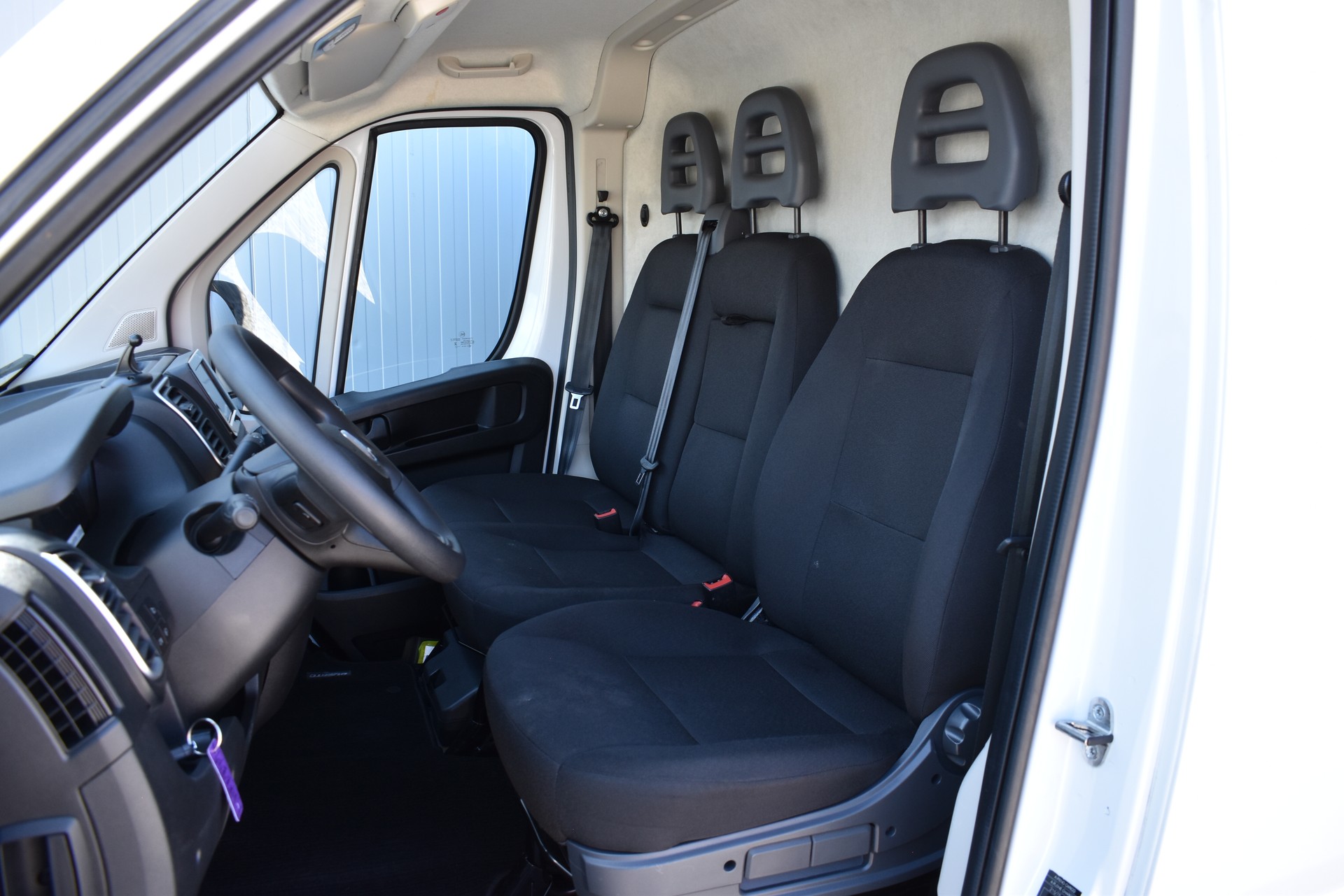 FIAT Ducato 2.2 MJ Auffahrrampe-image-11