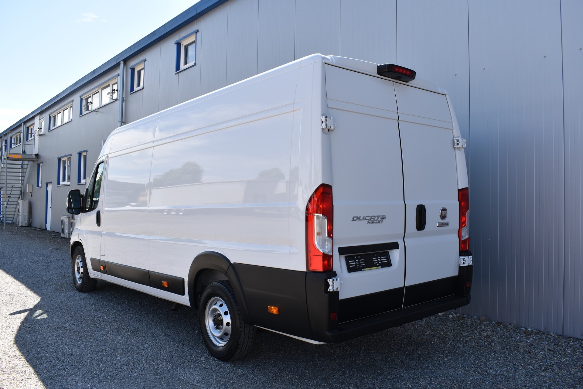 FIAT Ducato 2.2 MJ Auffahrrampe-image-2