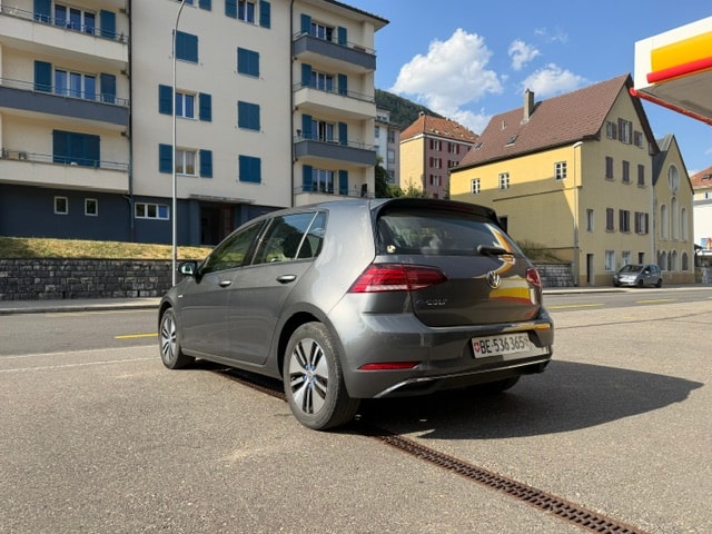 VW e-Golf-image-3