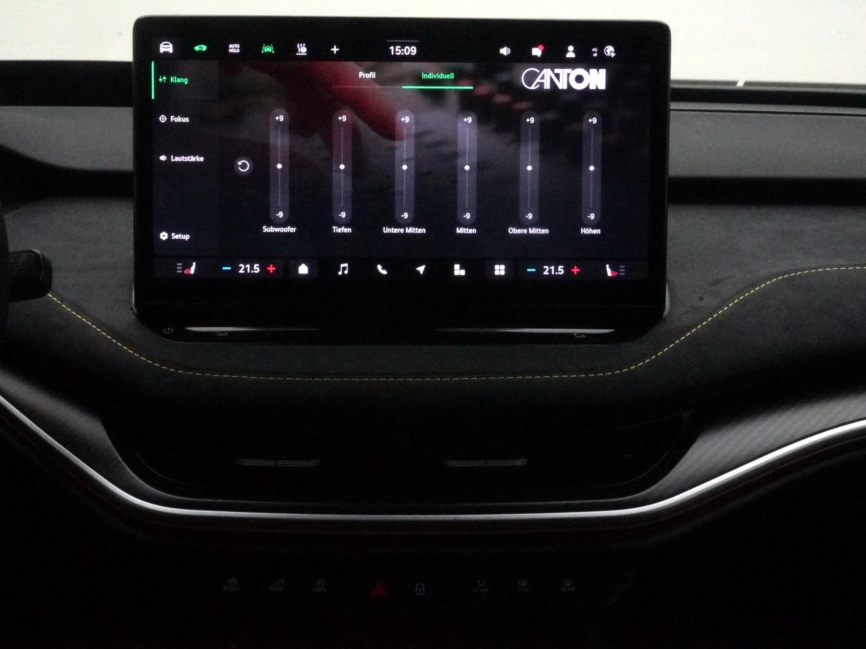 SKODA Enyaq iV RS-Lounge-image-19