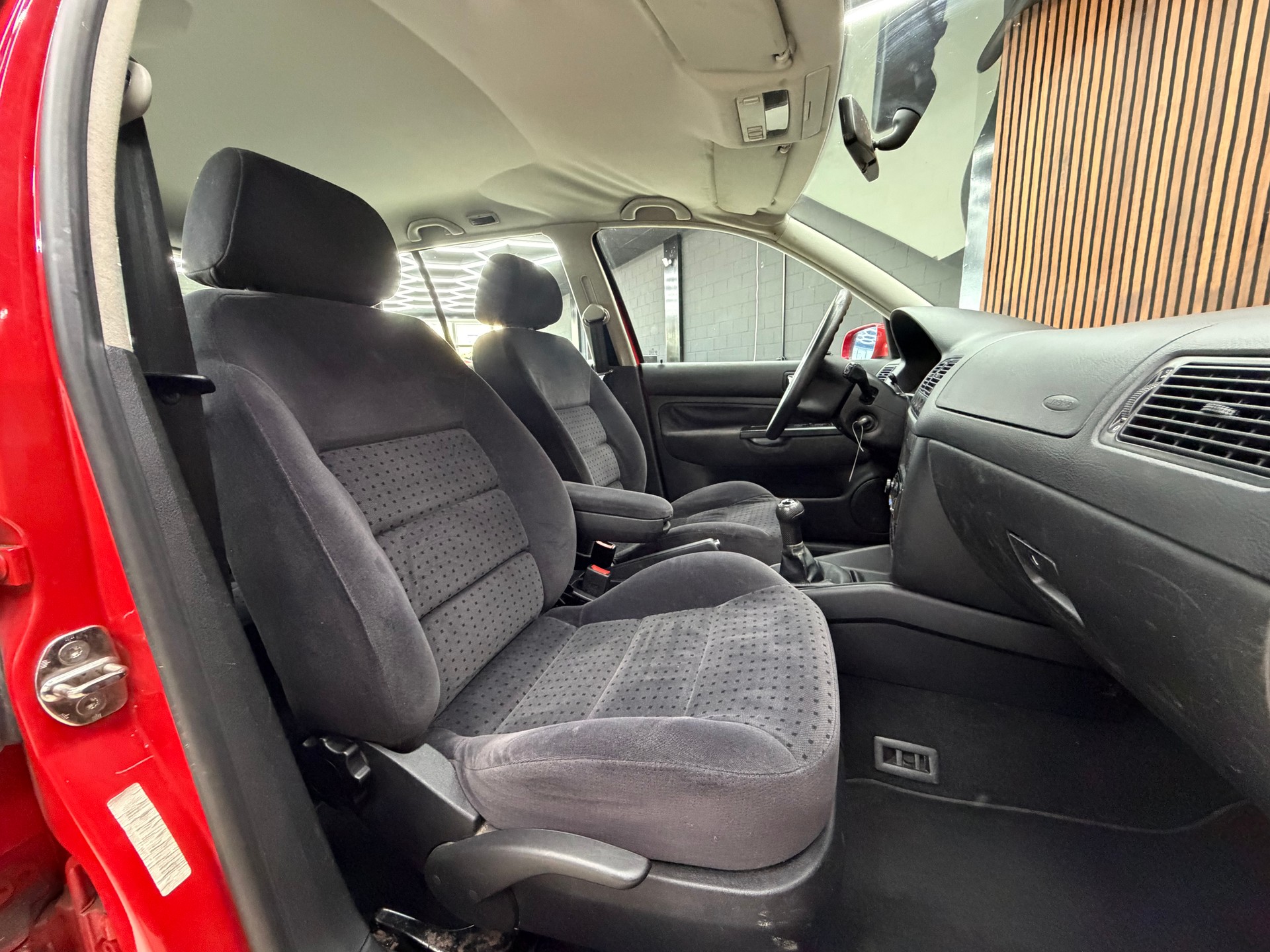 VW Golf 1.8 Comfortline-image-13