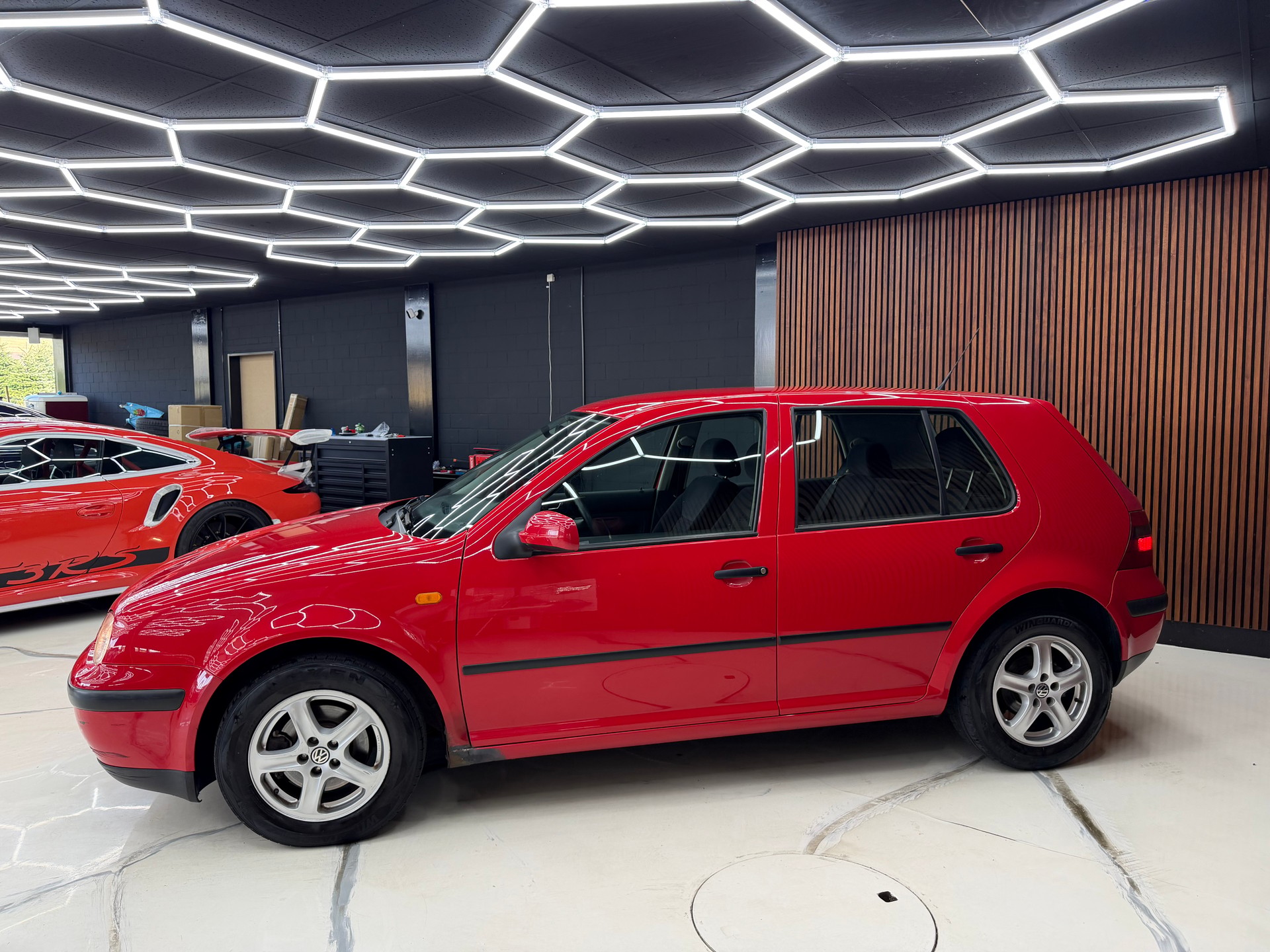 VW Golf 1.8 Comfortline-image-4