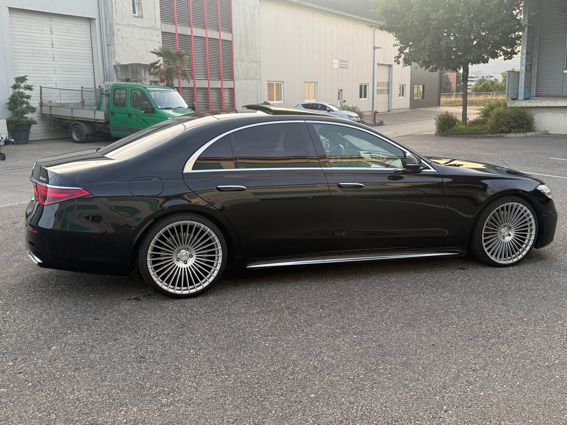 MERCEDES-BENZ S 350 d 4Matic AMG Line 9G-Tronic-image-6