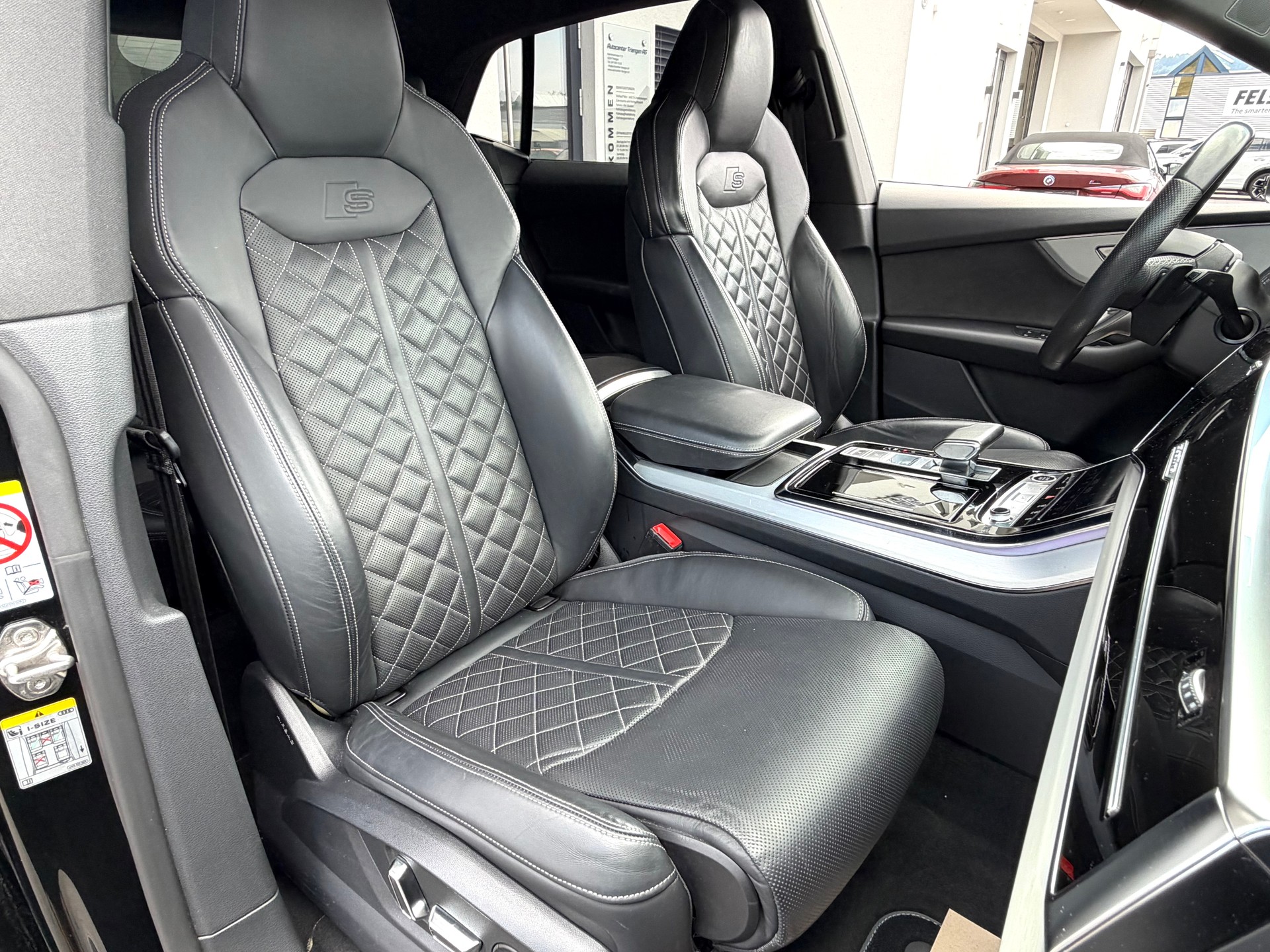 AUDI Q8 50 TDI quattro tiptronic-image-13