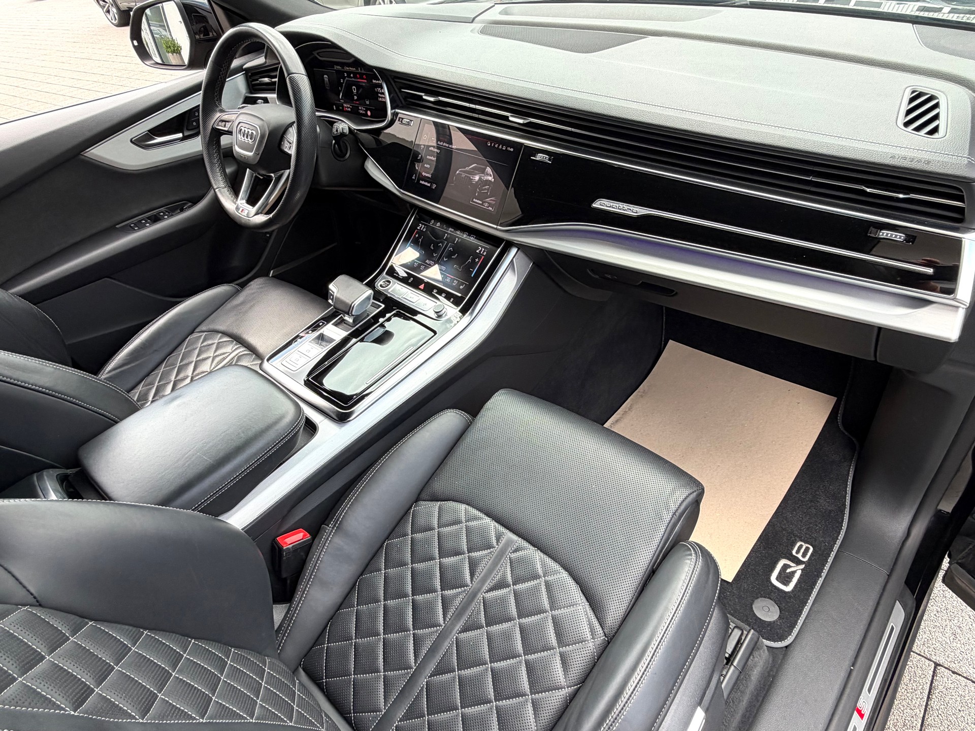 AUDI Q8 50 TDI quattro tiptronic-image-11