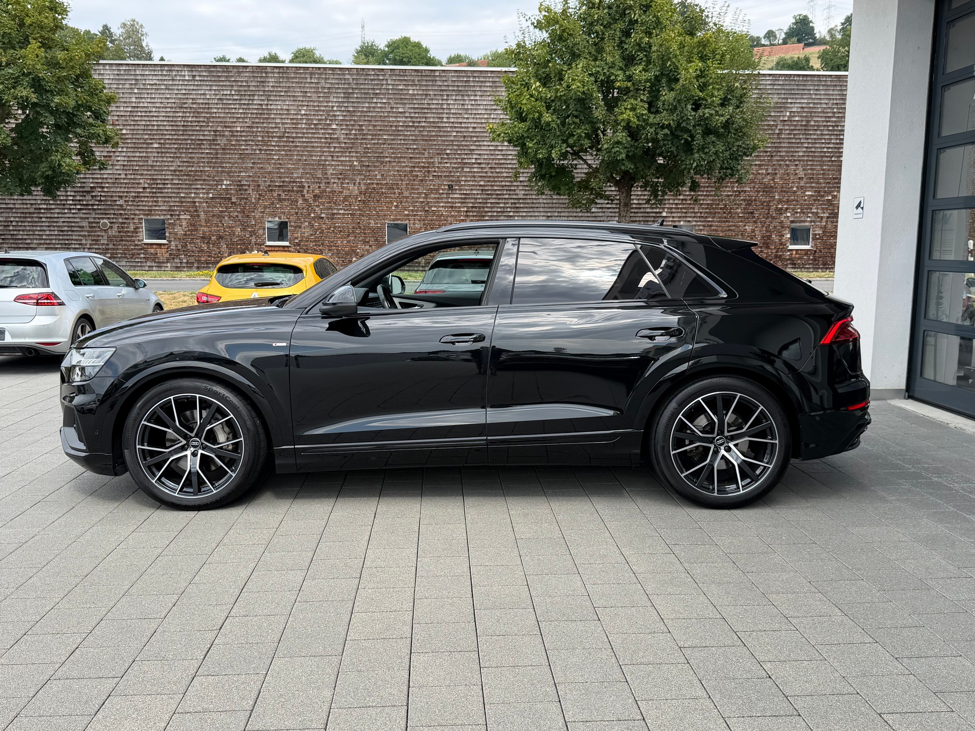AUDI Q8 50 TDI quattro tiptronic-image-9