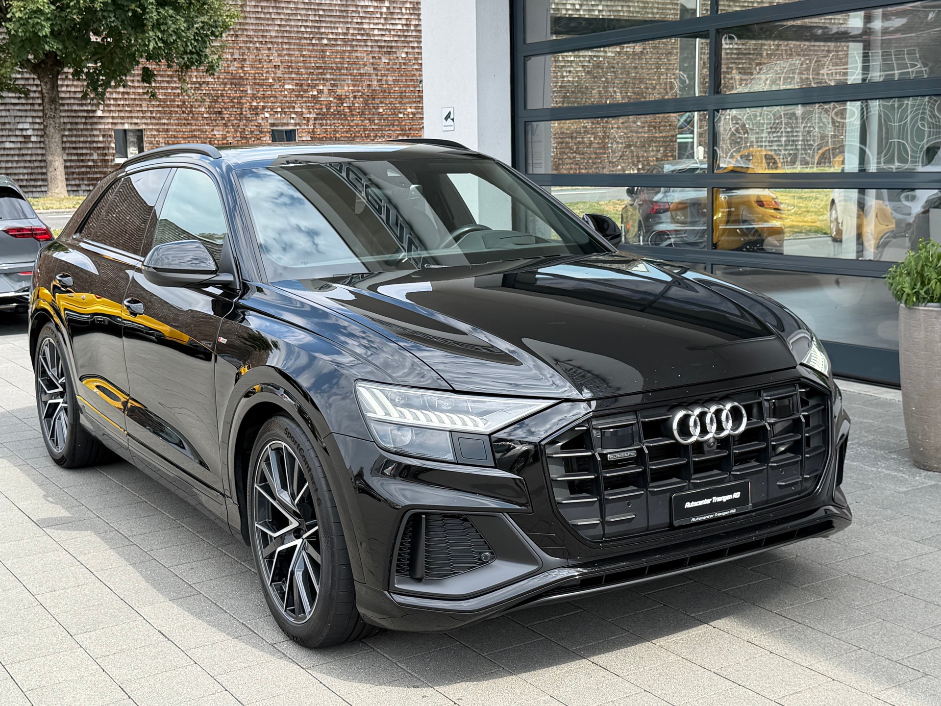 AUDI Q8 50 TDI quattro tiptronic-image-2