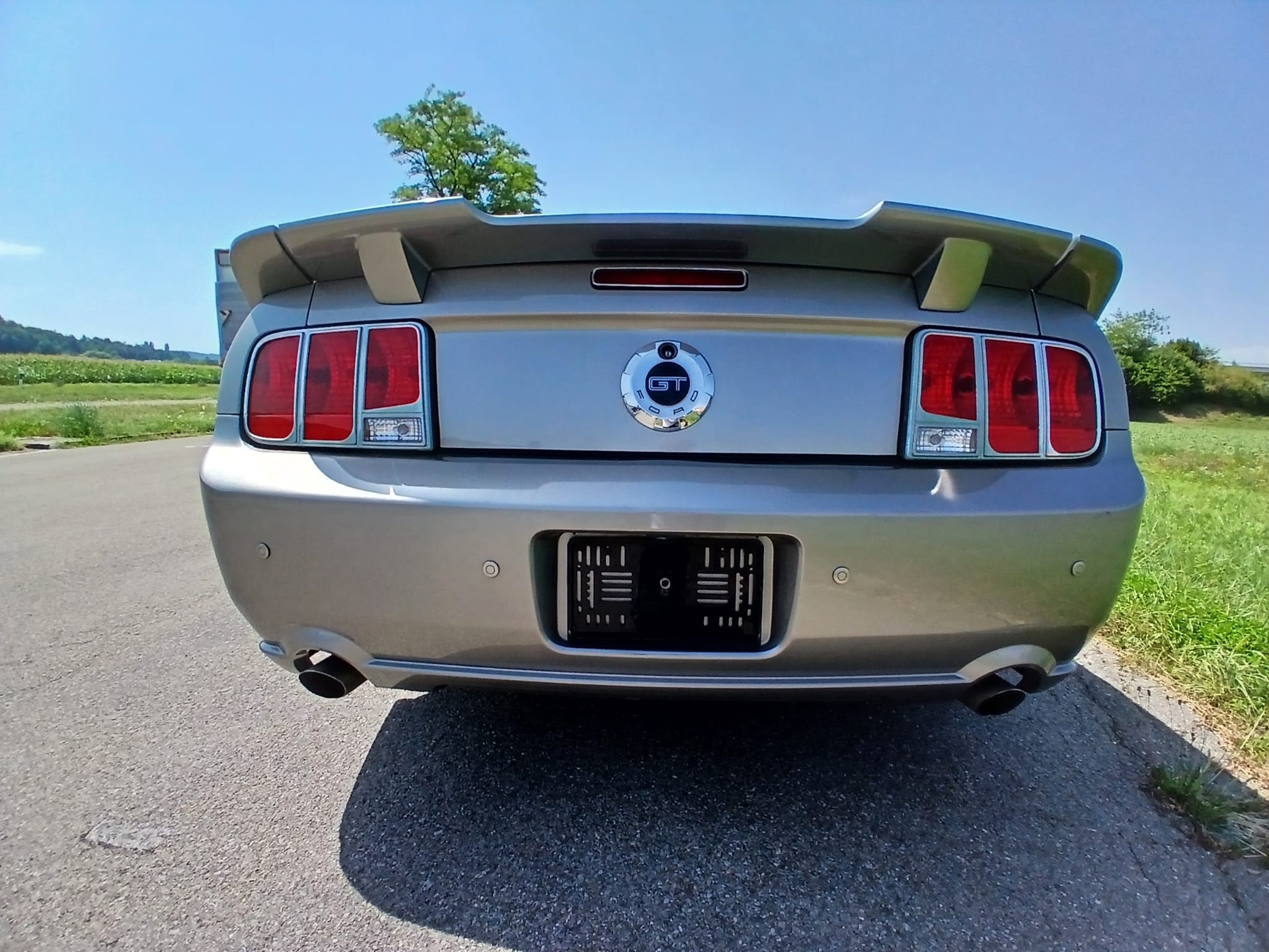 FORD GT V8-image-3
