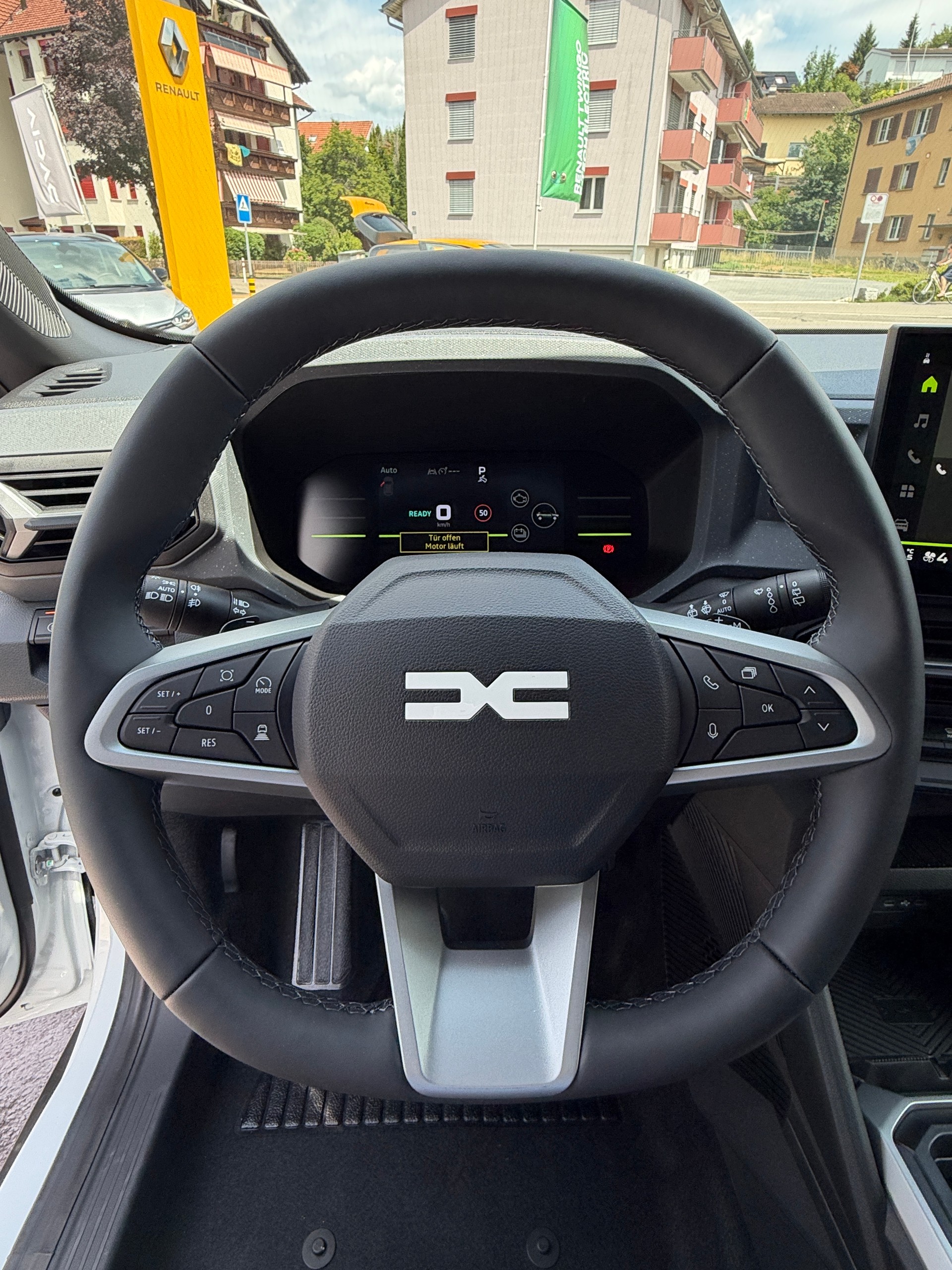 DACIA Duster TCe Hybrid 150 48V Journey 4x4-image-19